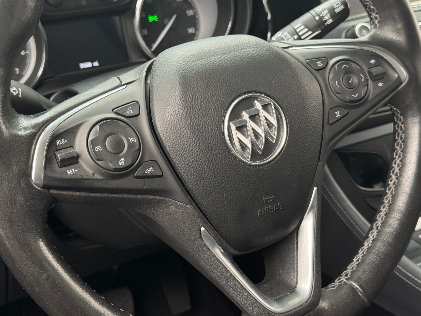 Thumbnail: 2020 Buick Envision - 4