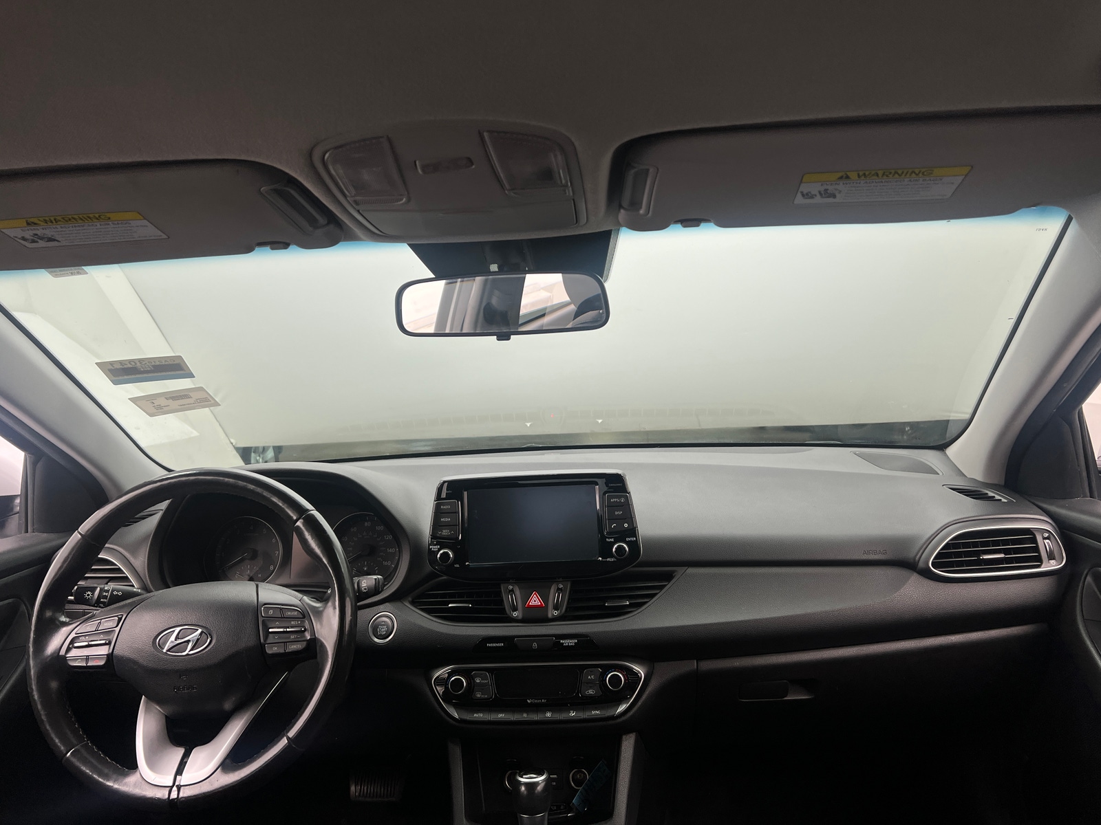 Thumbnail: 2018 Hyundai Elantra - 3
