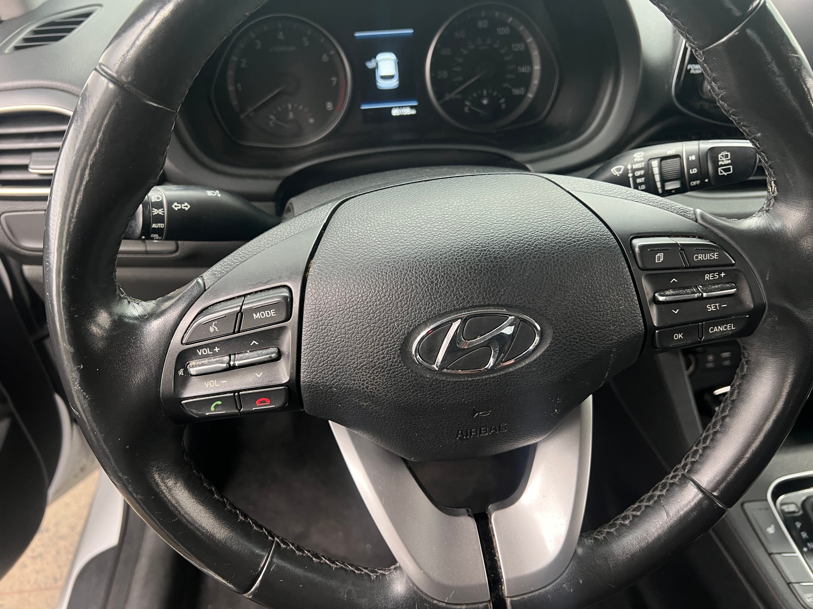 Thumbnail: 2018 Hyundai Elantra - 5