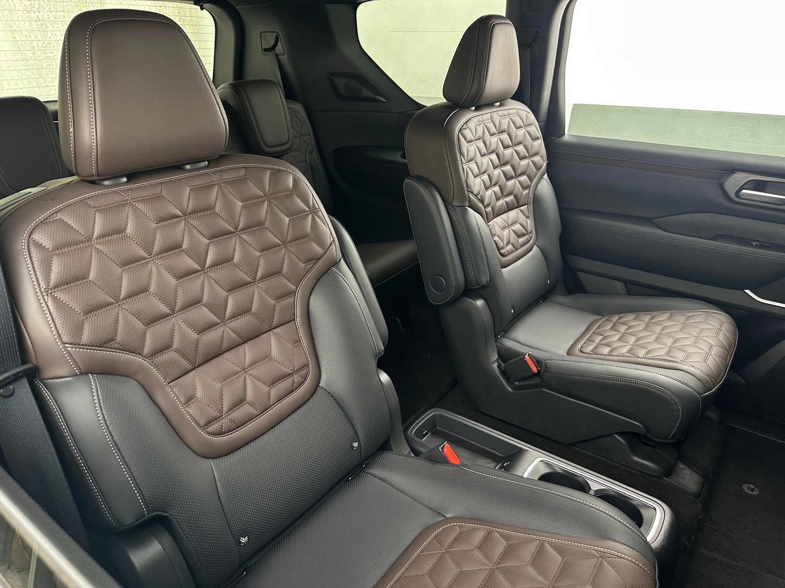 Thumbnail: 2025 Nissan Armada - 5