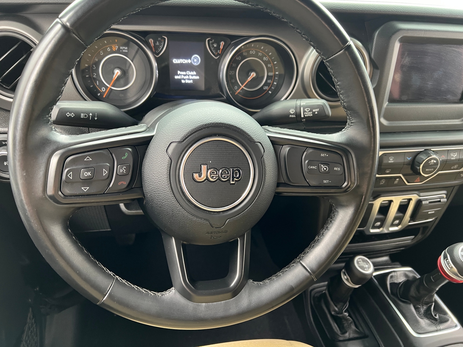 Thumbnail: 2022 Jeep Wrangler - 5