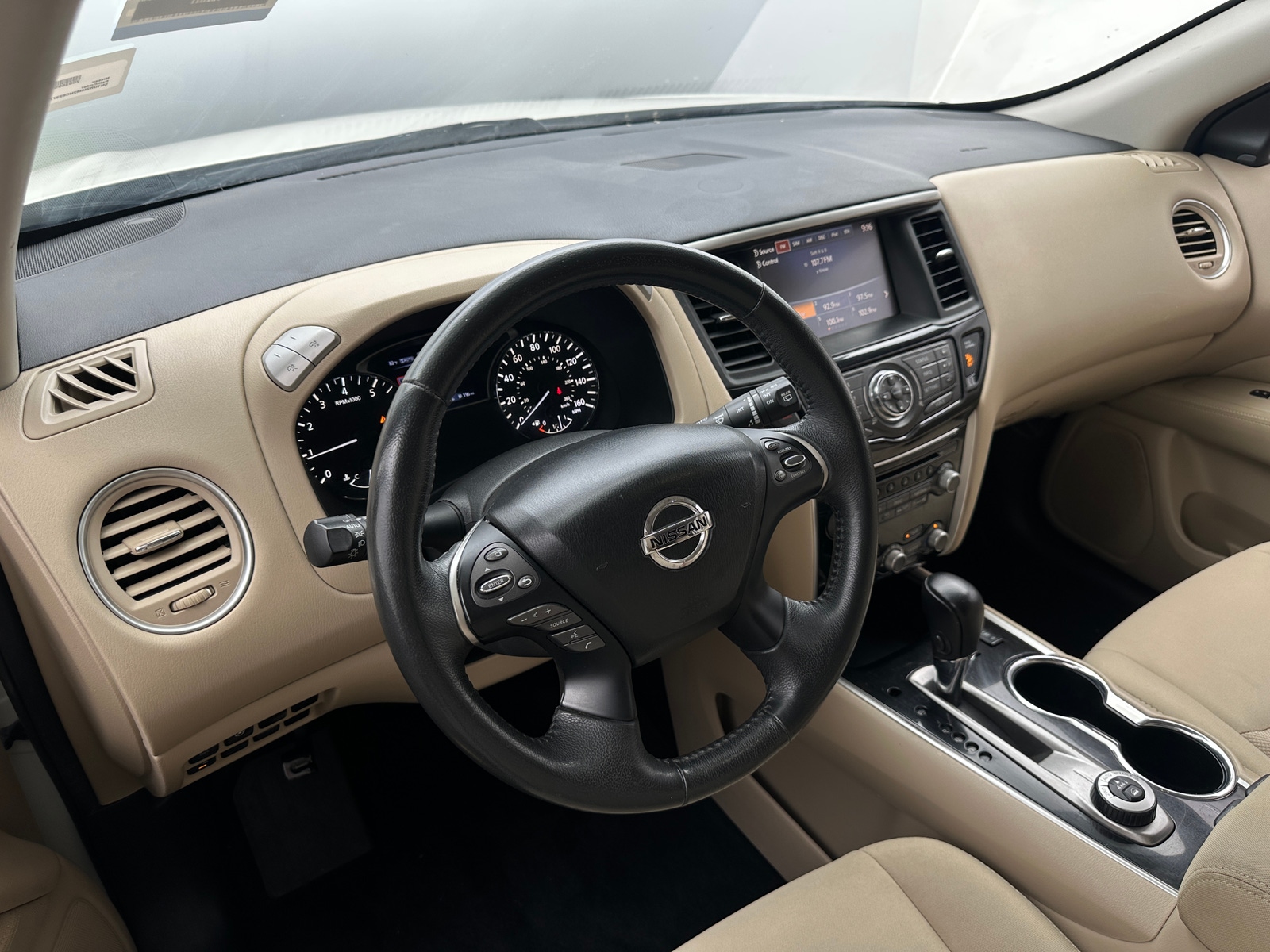 Thumbnail: 2017 Nissan Pathfinder - 3