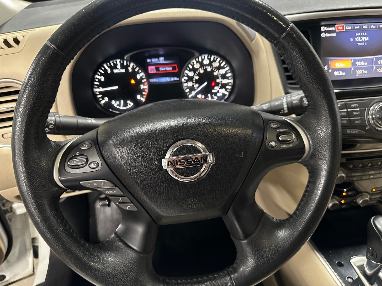 Thumbnail: 2017 Nissan Pathfinder - 5