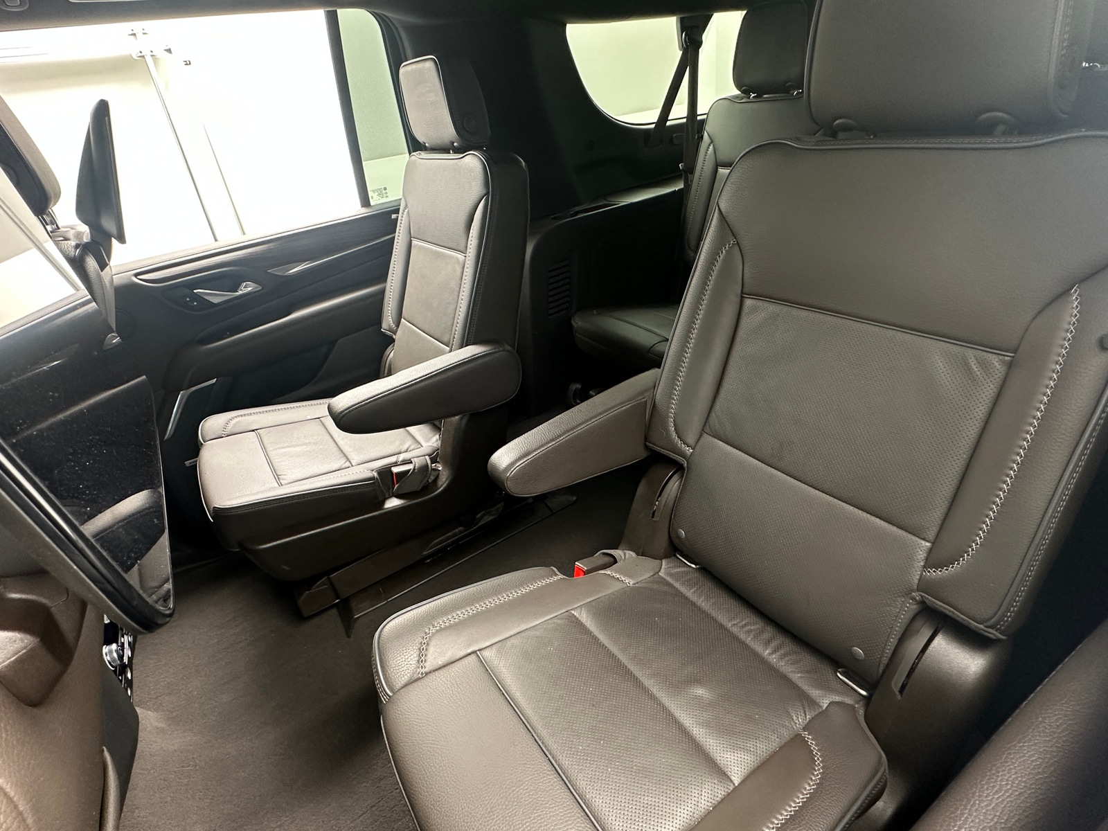 Thumbnail: 2021 GMC Yukon XL - 5