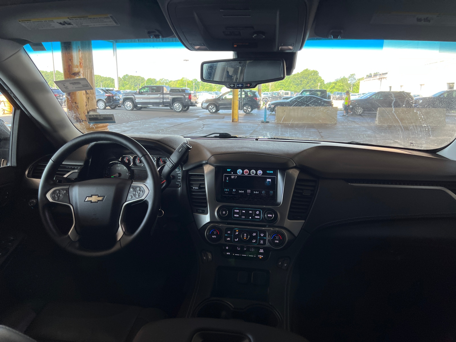 Thumbnail: 2018 Chevrolet Suburban - 2