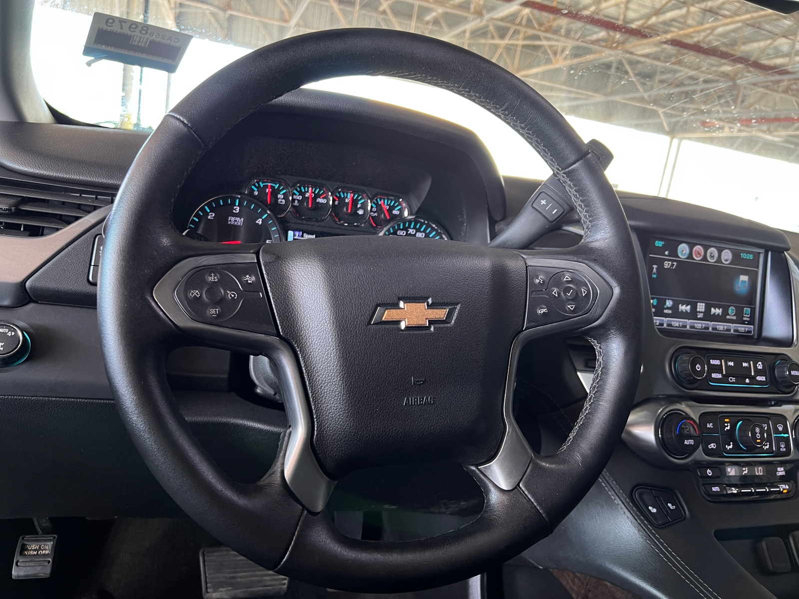 Thumbnail: 2018 Chevrolet Suburban - 4