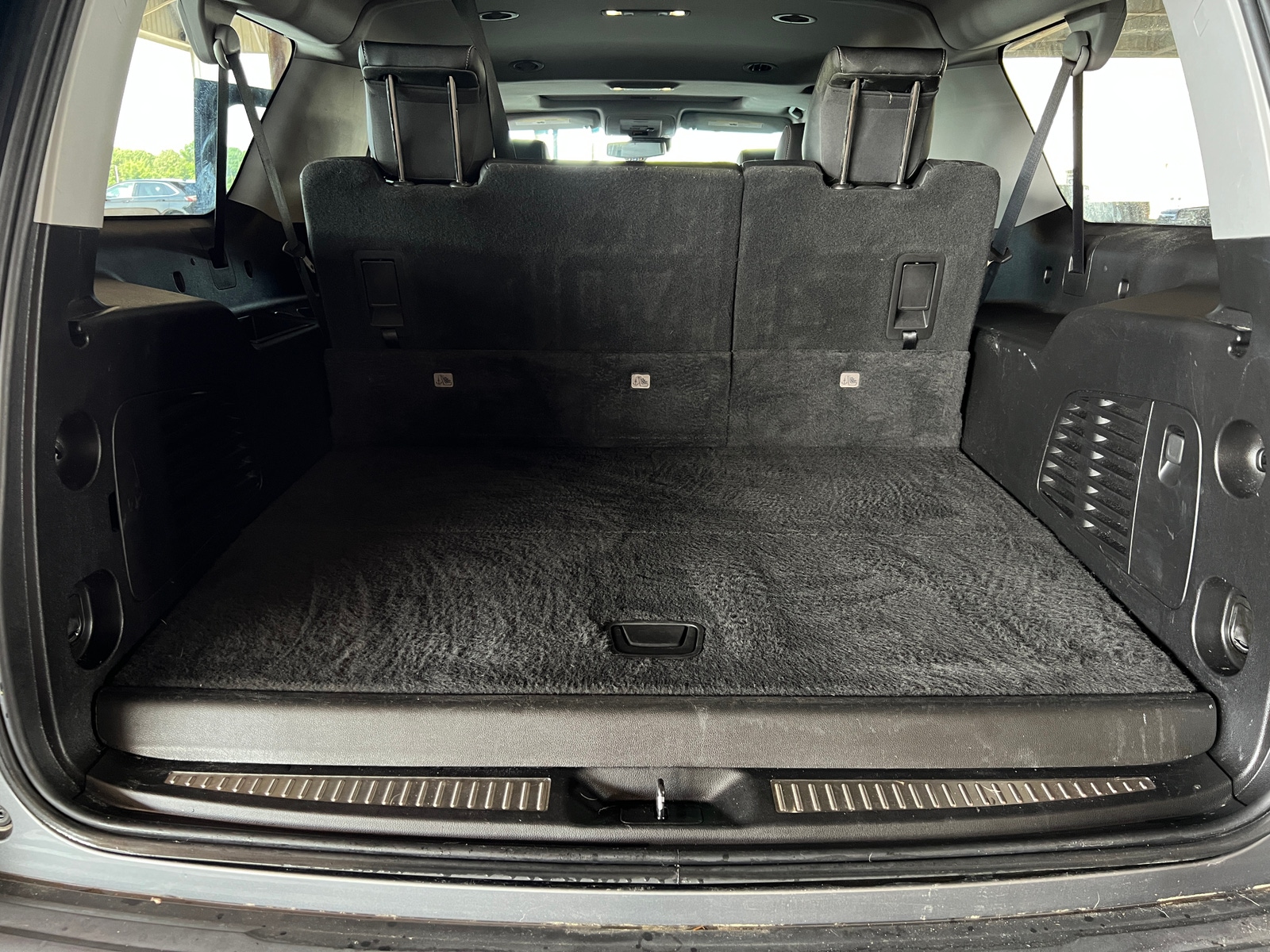 Thumbnail: 2018 Chevrolet Suburban - 6