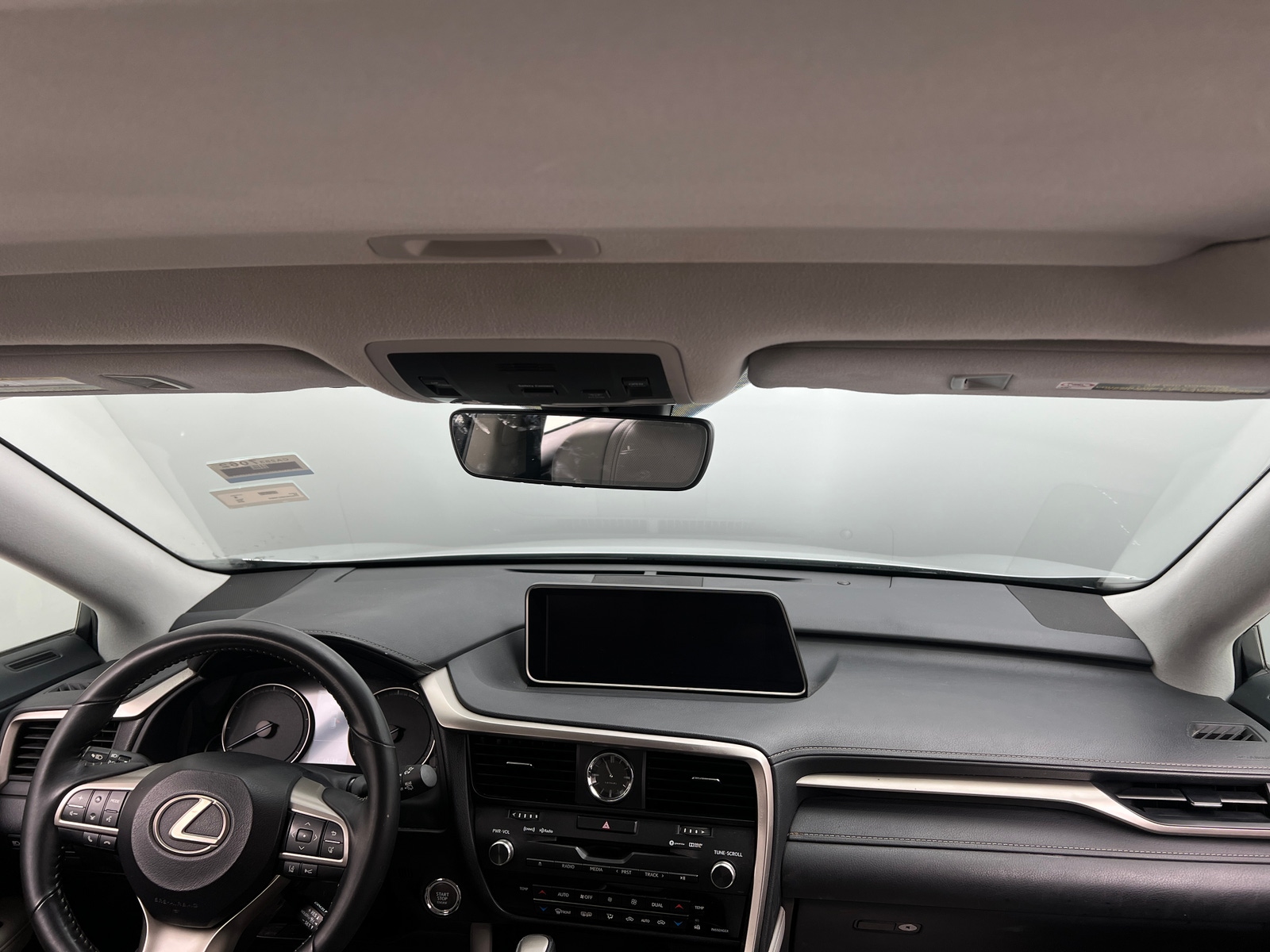 Thumbnail: 2019 Lexus RX - 3