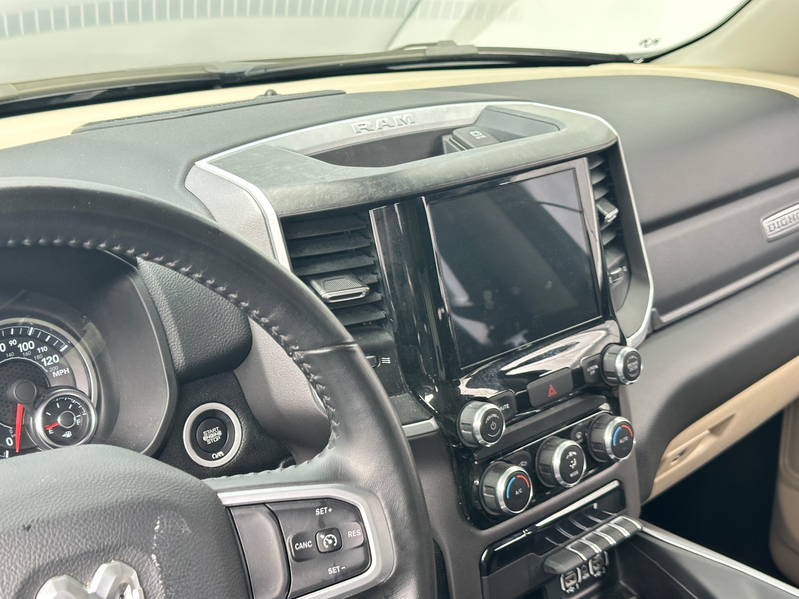 Thumbnail: 2022 RAM 1500 - 3
