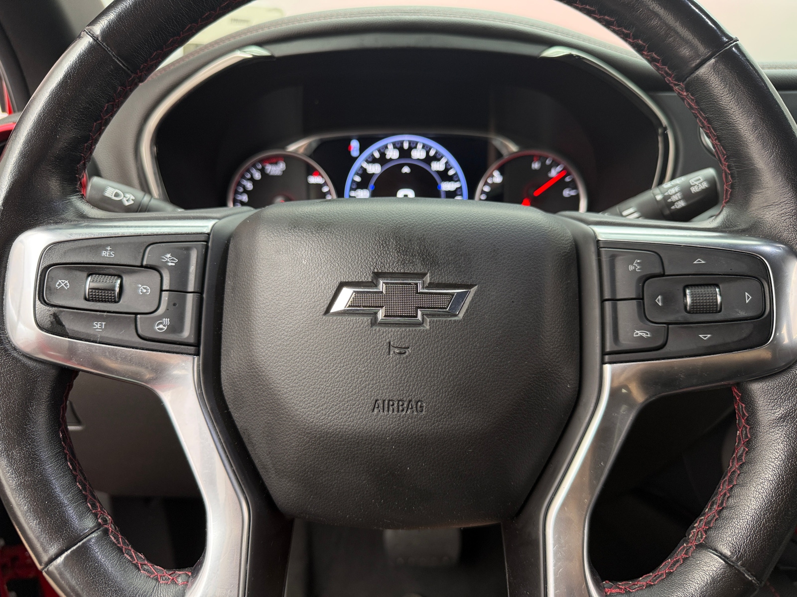 Thumbnail: 2020 Chevrolet Blazer - 4