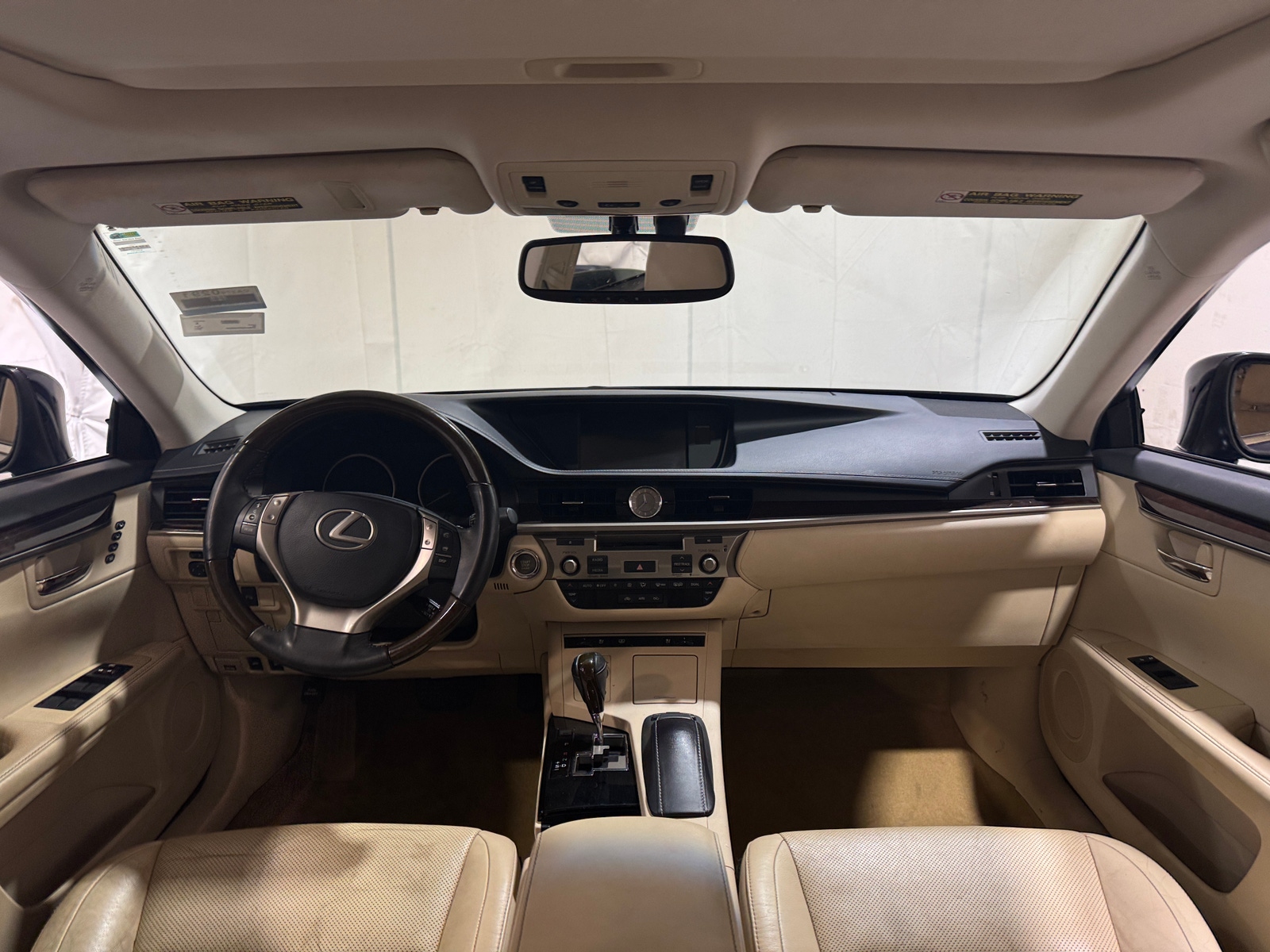 Thumbnail: 2013 Lexus ES - 2
