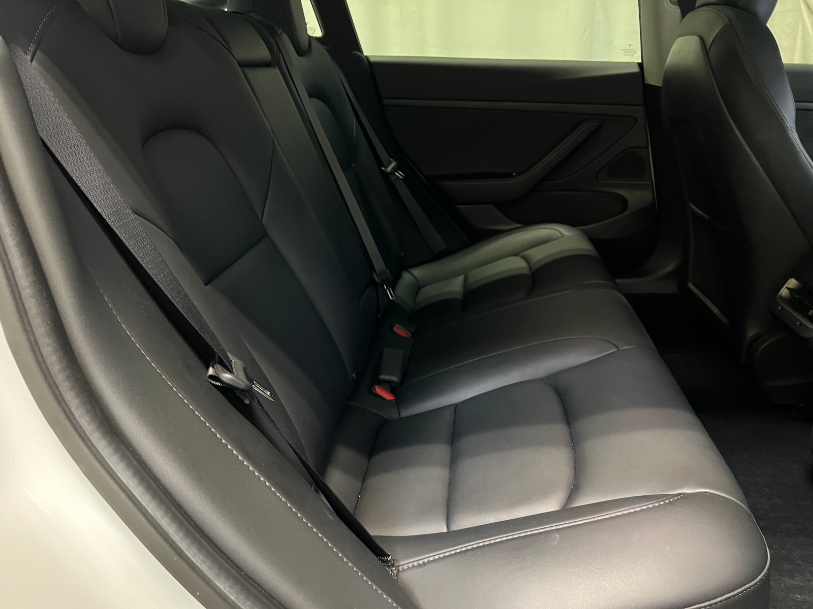 Thumbnail: 2020 Tesla Model 3 - 4