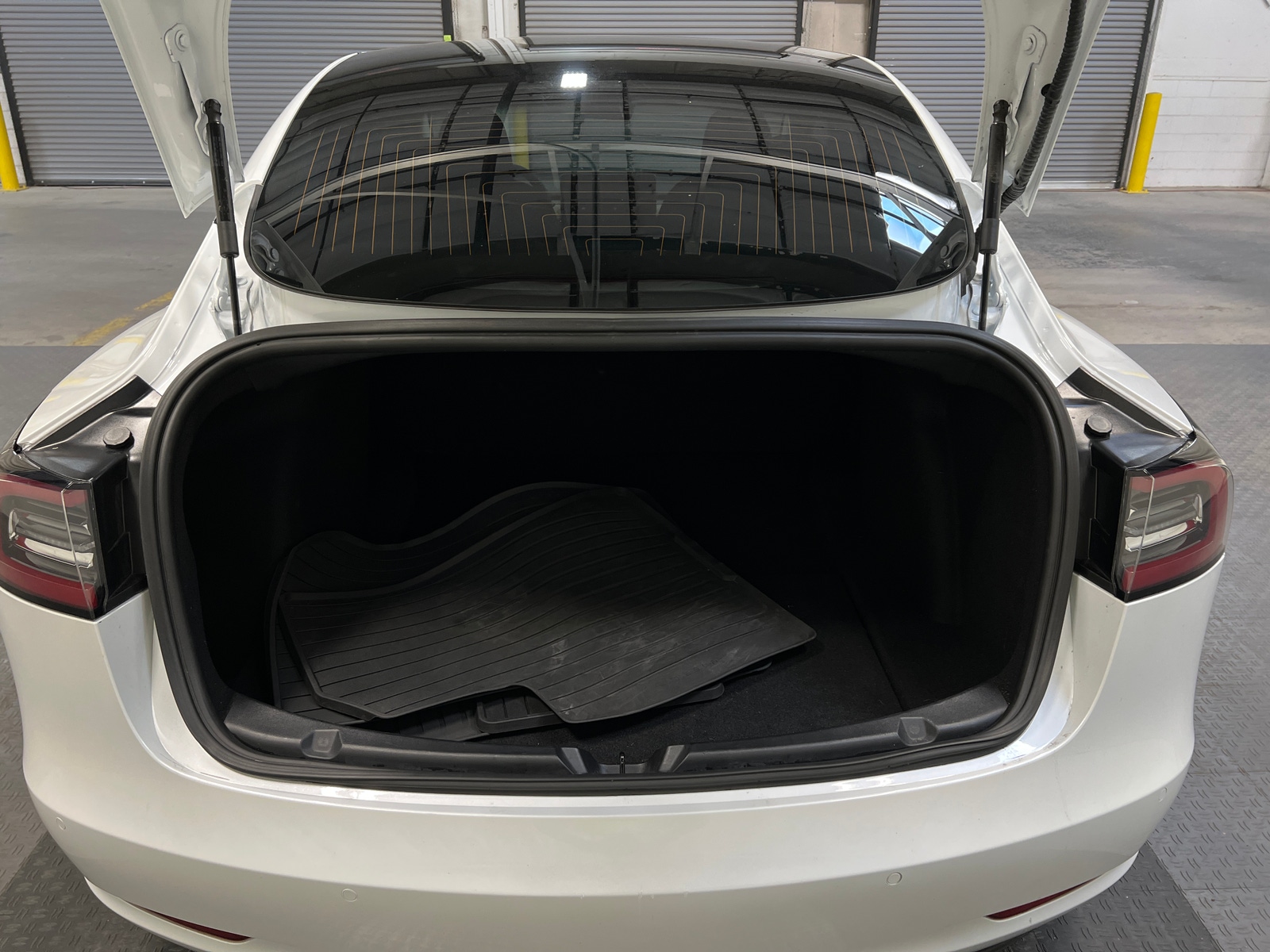 Thumbnail: 2020 Tesla Model 3 - 5