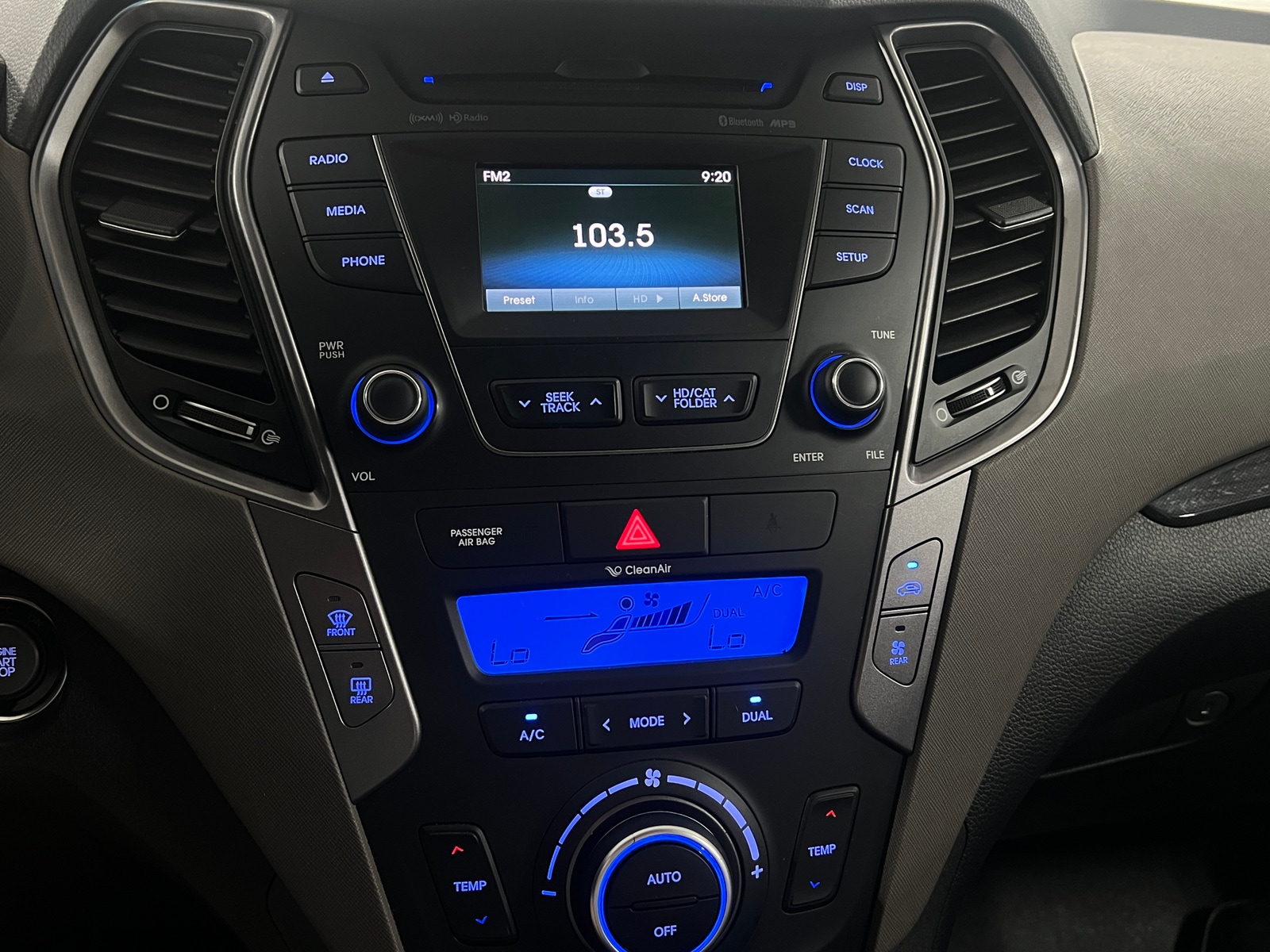 Thumbnail: 2013 Hyundai Santa Fe - 3