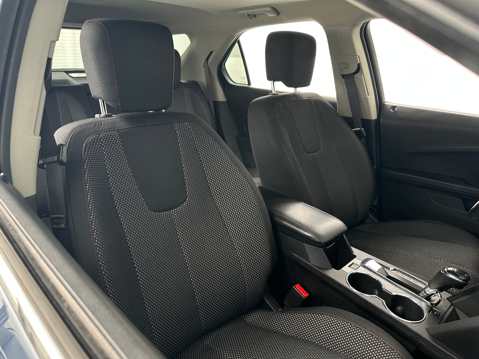 Thumbnail: 2017 Chevrolet Equinox - 2