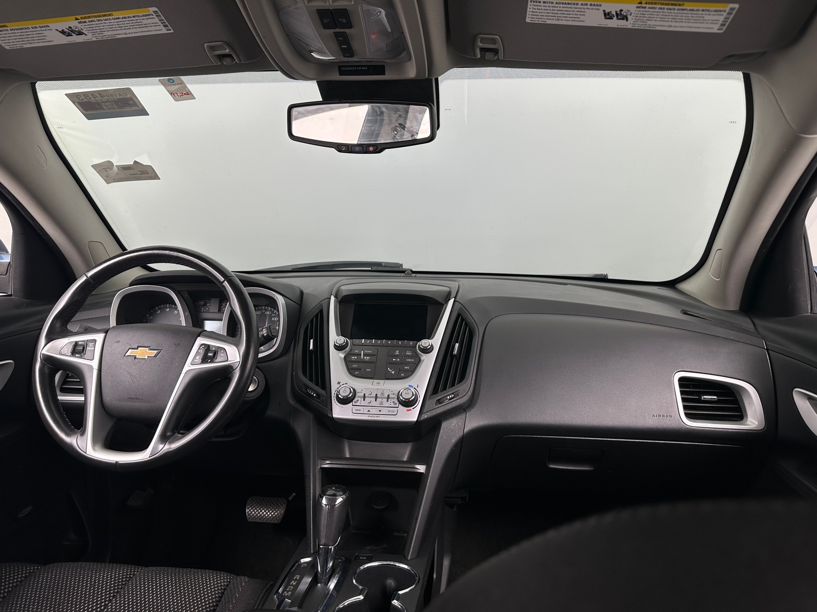 Thumbnail: 2017 Chevrolet Equinox - 3