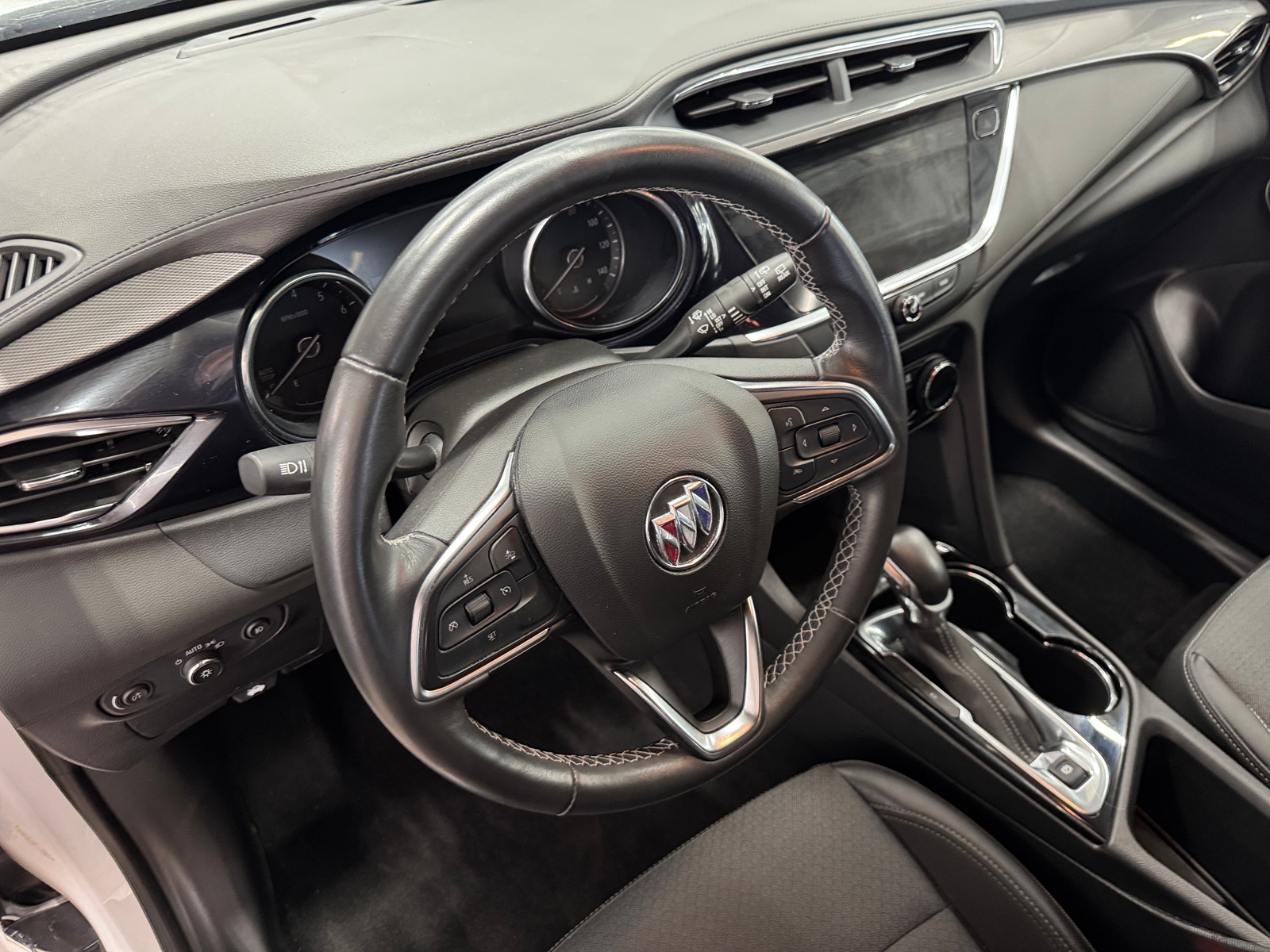 Thumbnail: 2022 Buick Encore GX - 3