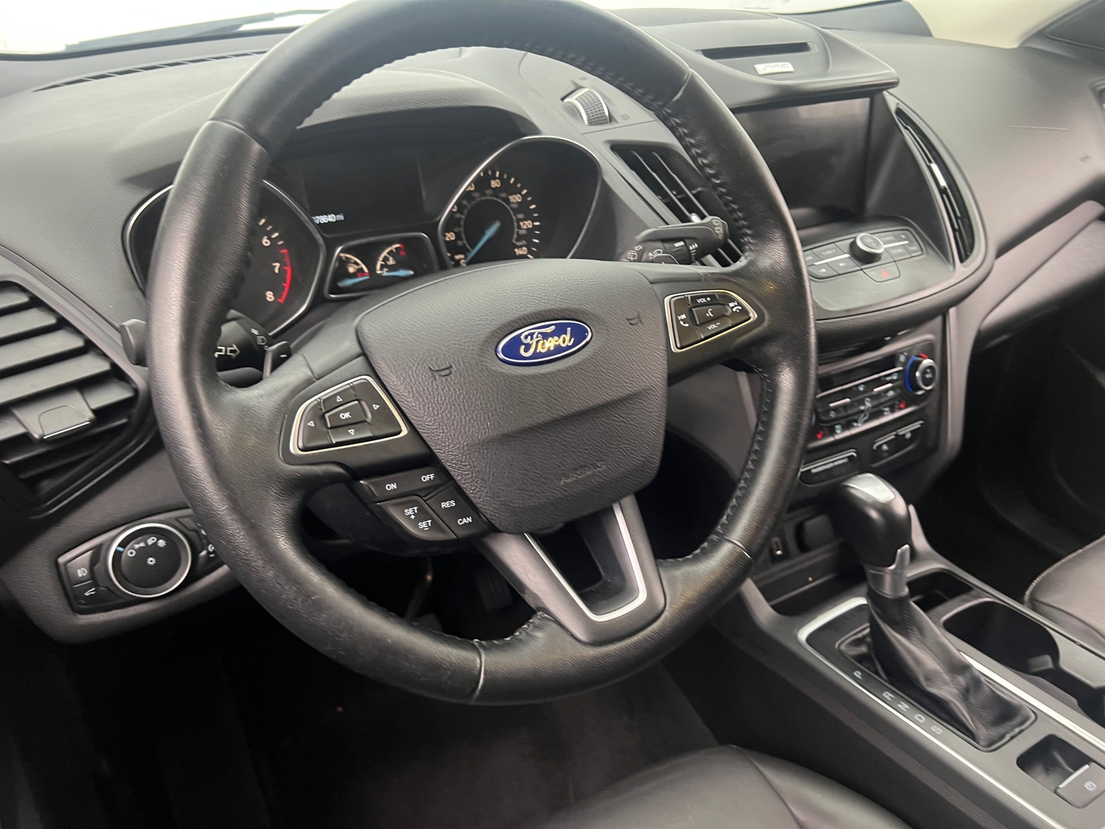 Thumbnail: 2017 Ford Escape - 4