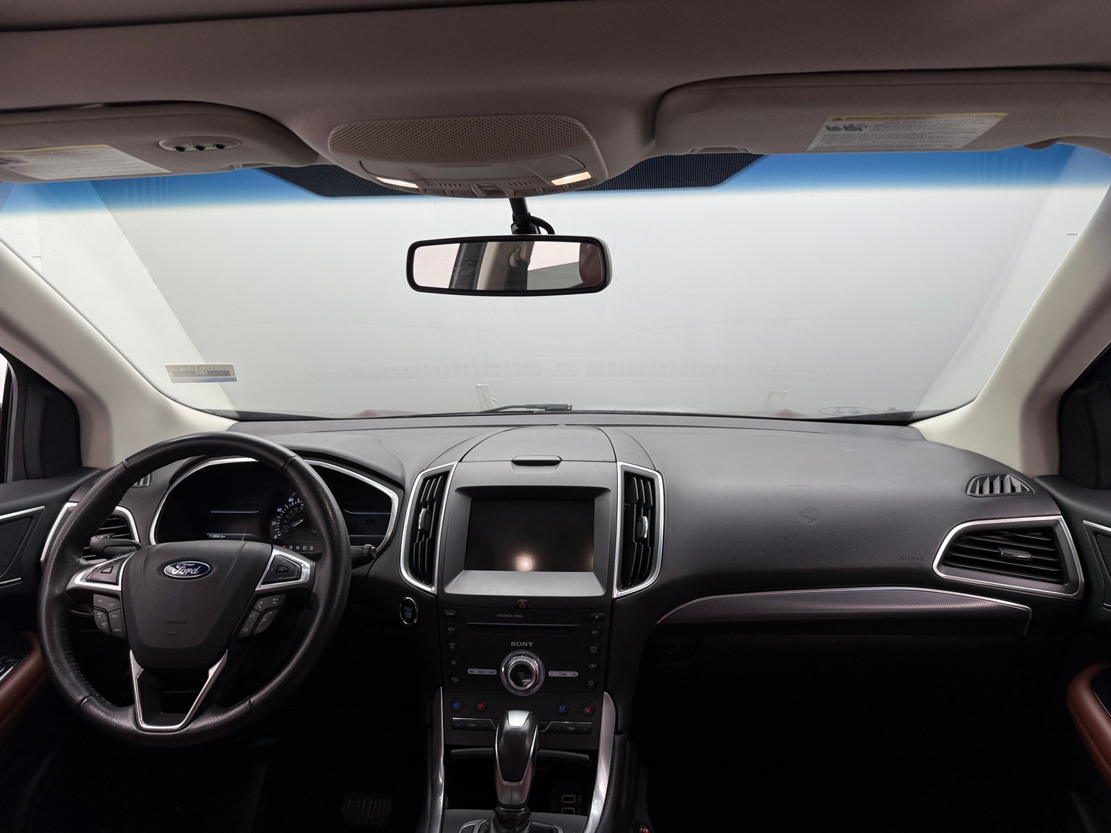 Thumbnail: 2017 Ford Edge - 2