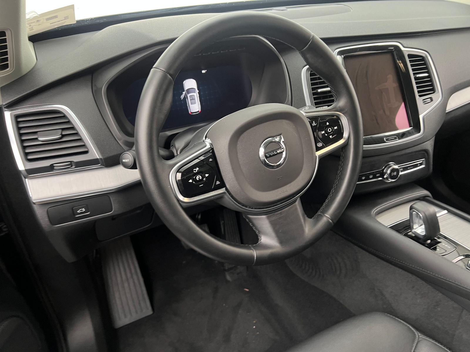 Thumbnail: 2025 Volvo XC90 - 4