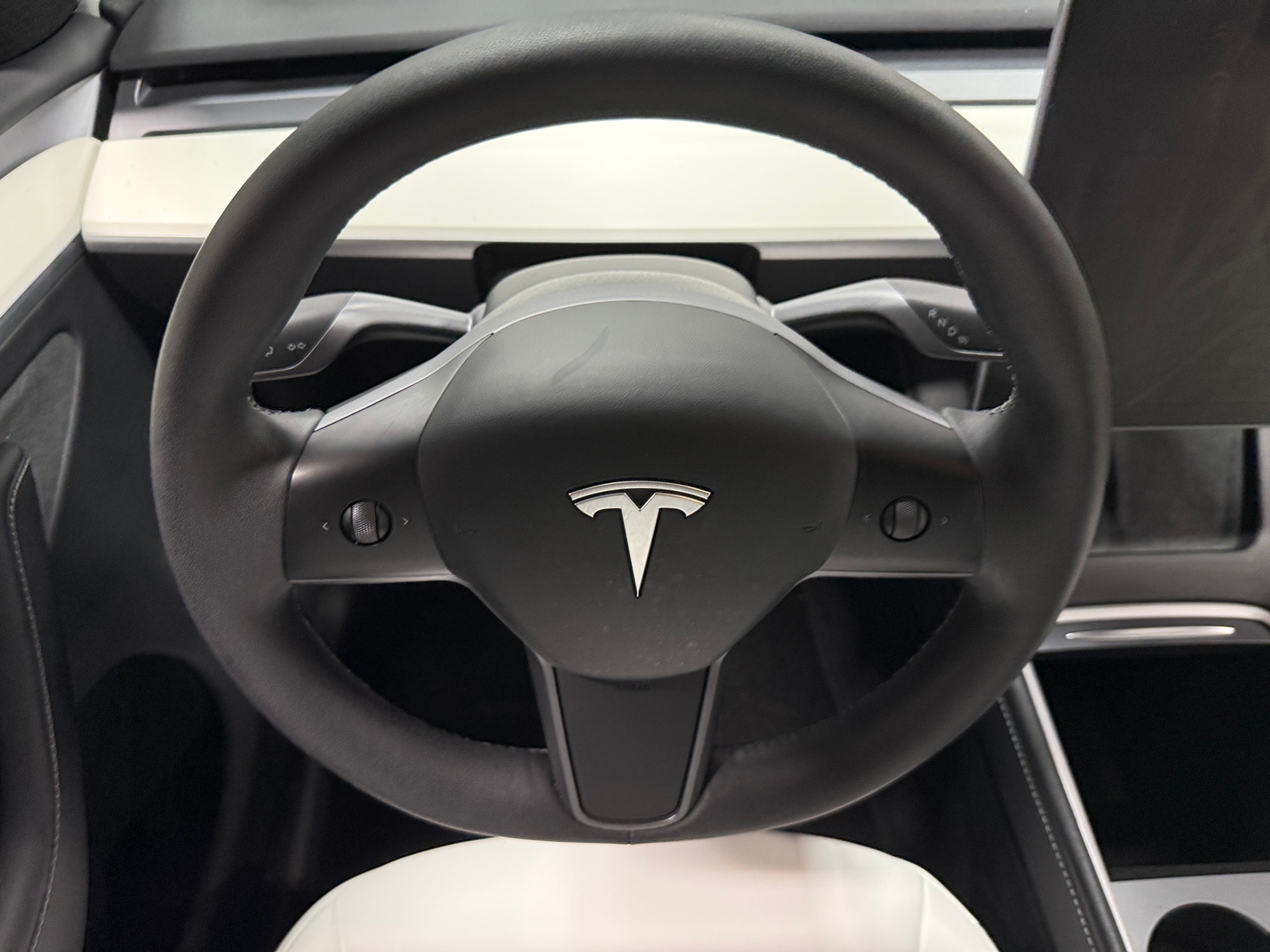Thumbnail: 2024 Tesla Model Y - 4