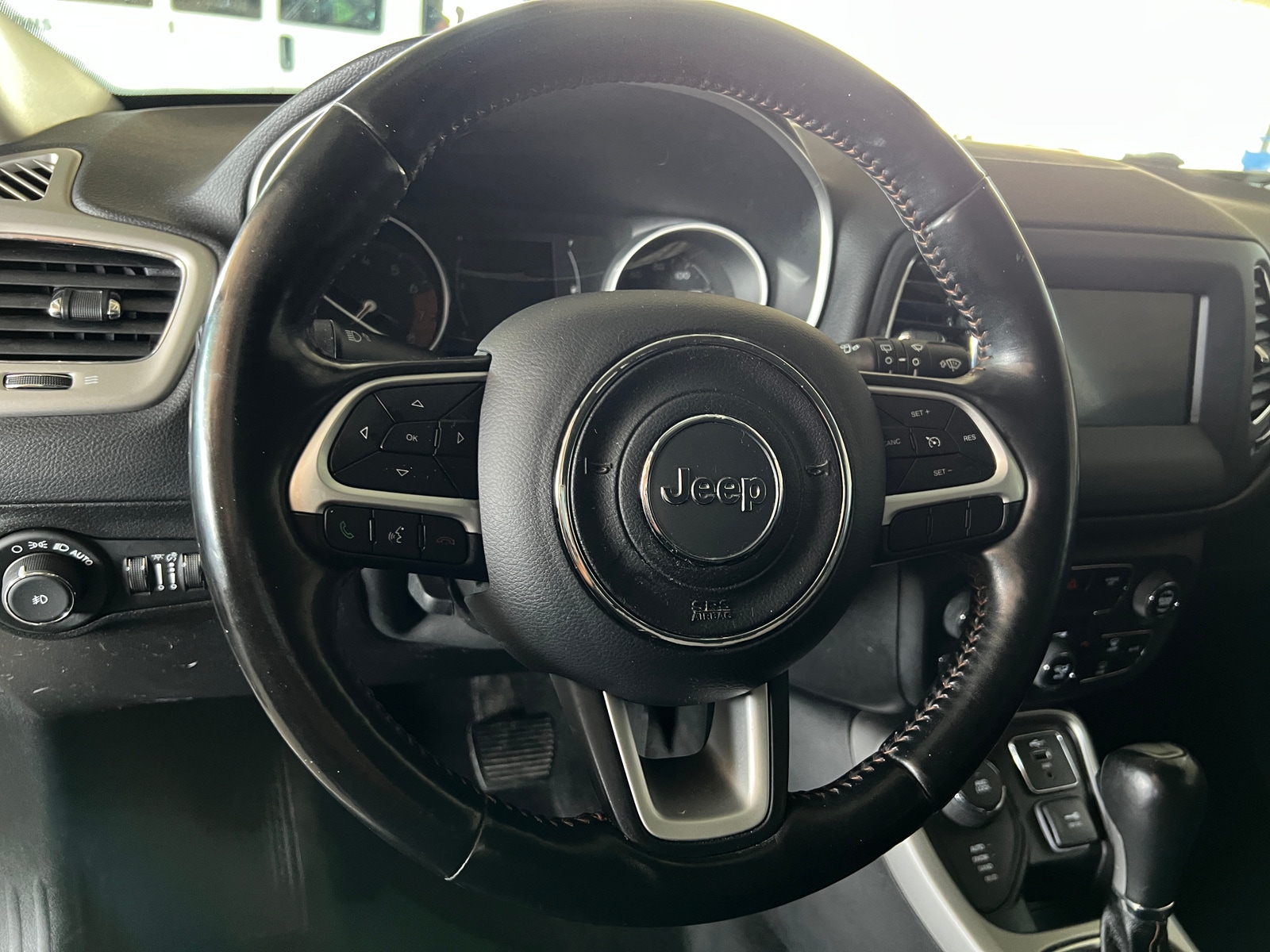 Thumbnail: 2020 Jeep Compass - 5