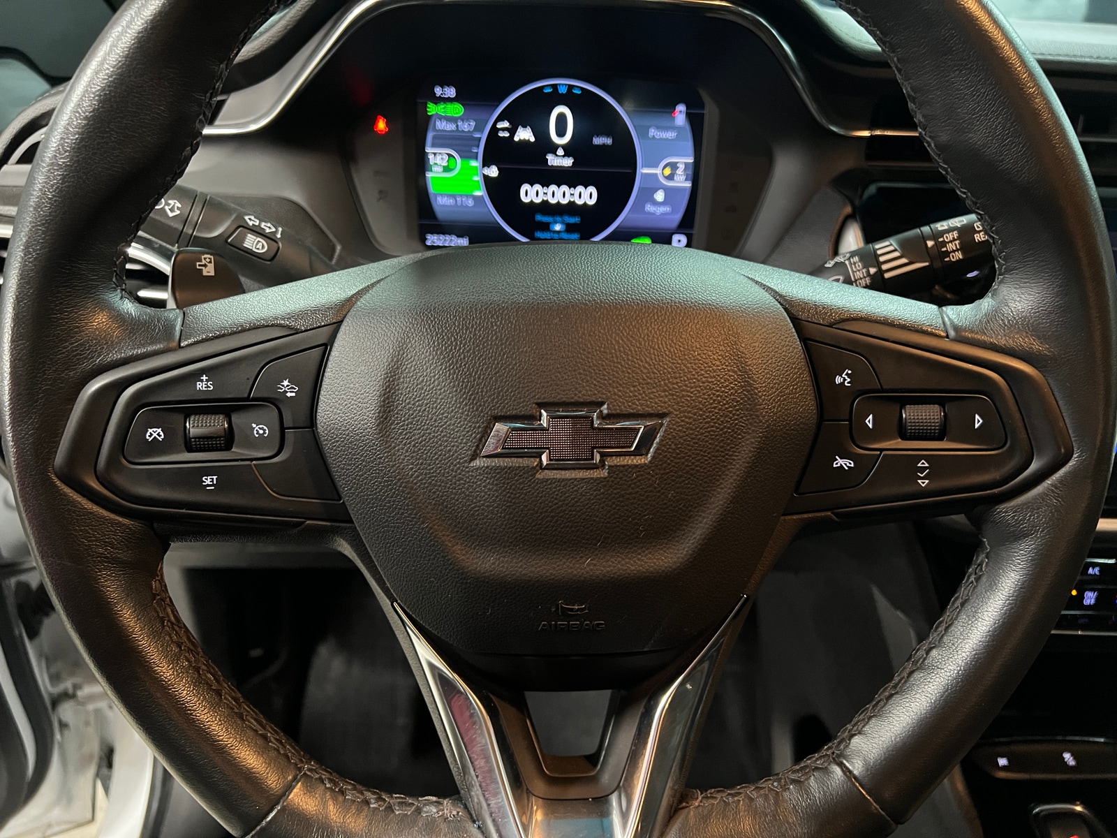 Thumbnail: 2023 Chevrolet Bolt EV - 4