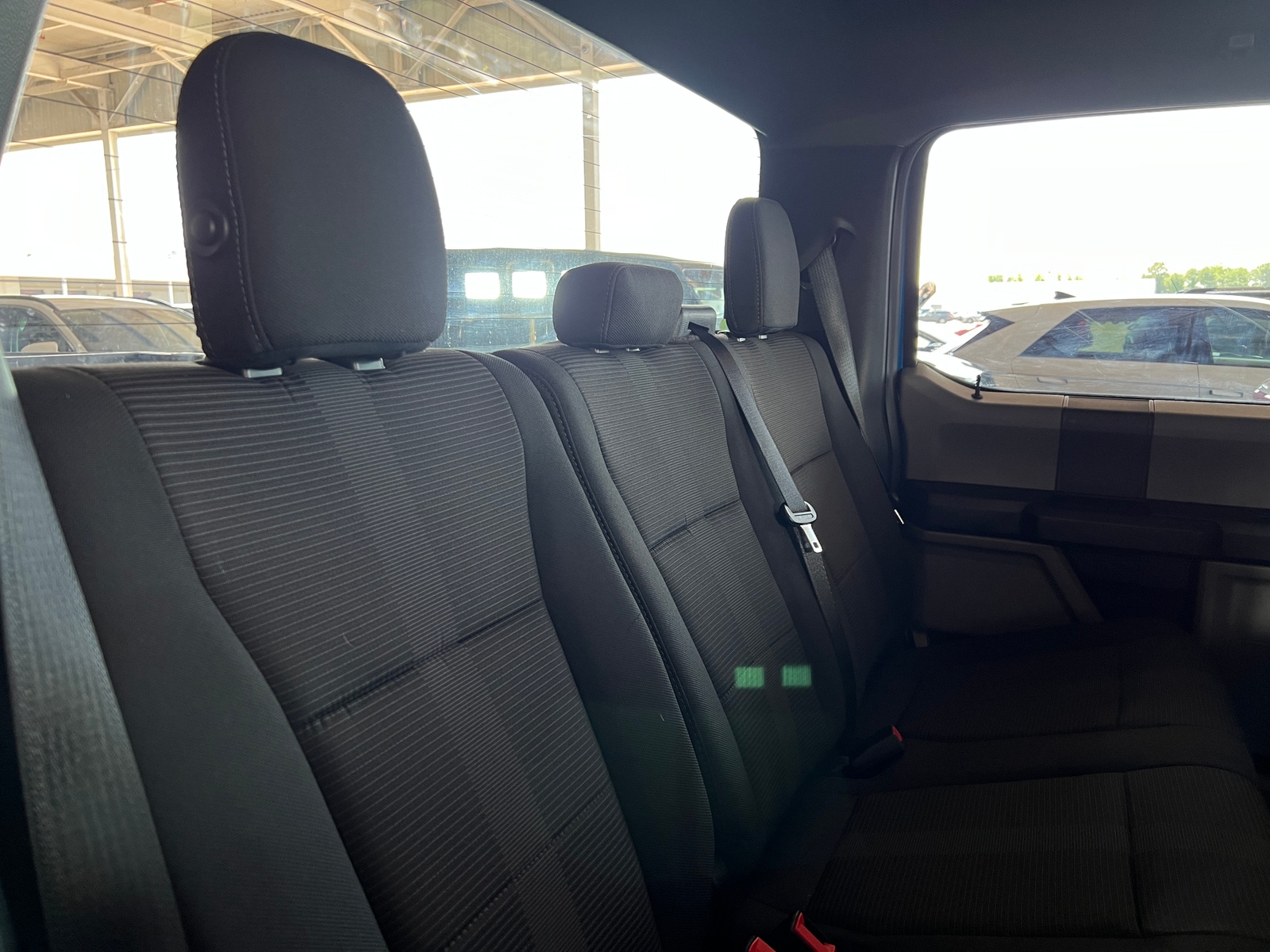 Thumbnail: 2019 Ford Econoline - 6