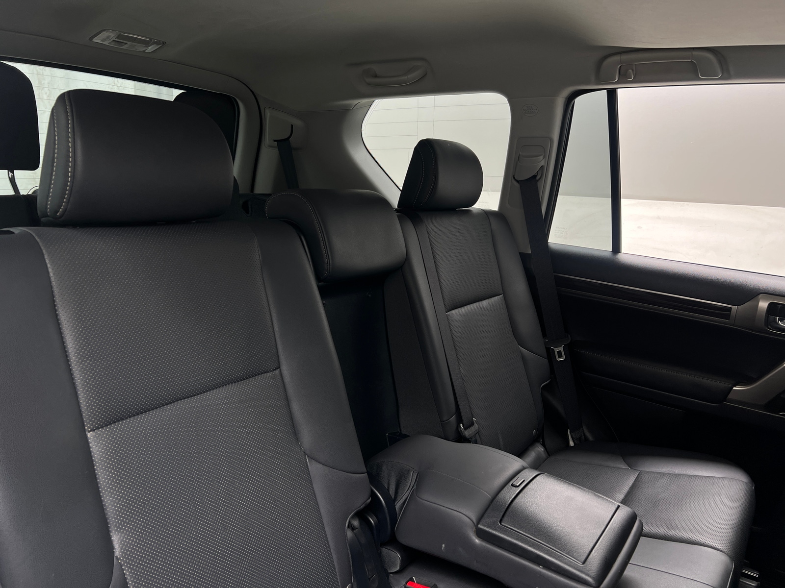 Thumbnail: 2017 Lexus GX - 5