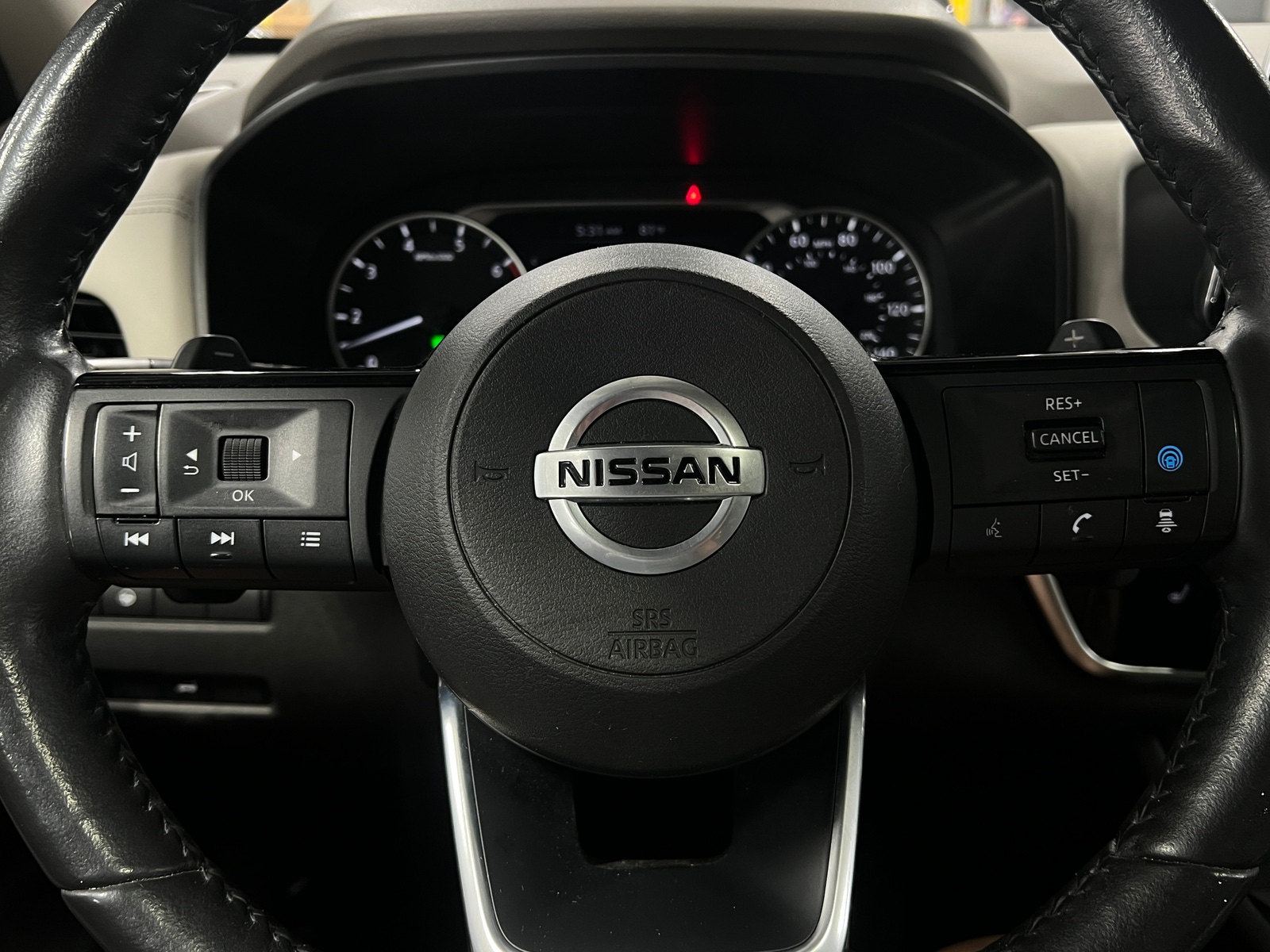Thumbnail: 2021 Nissan Rogue - 4