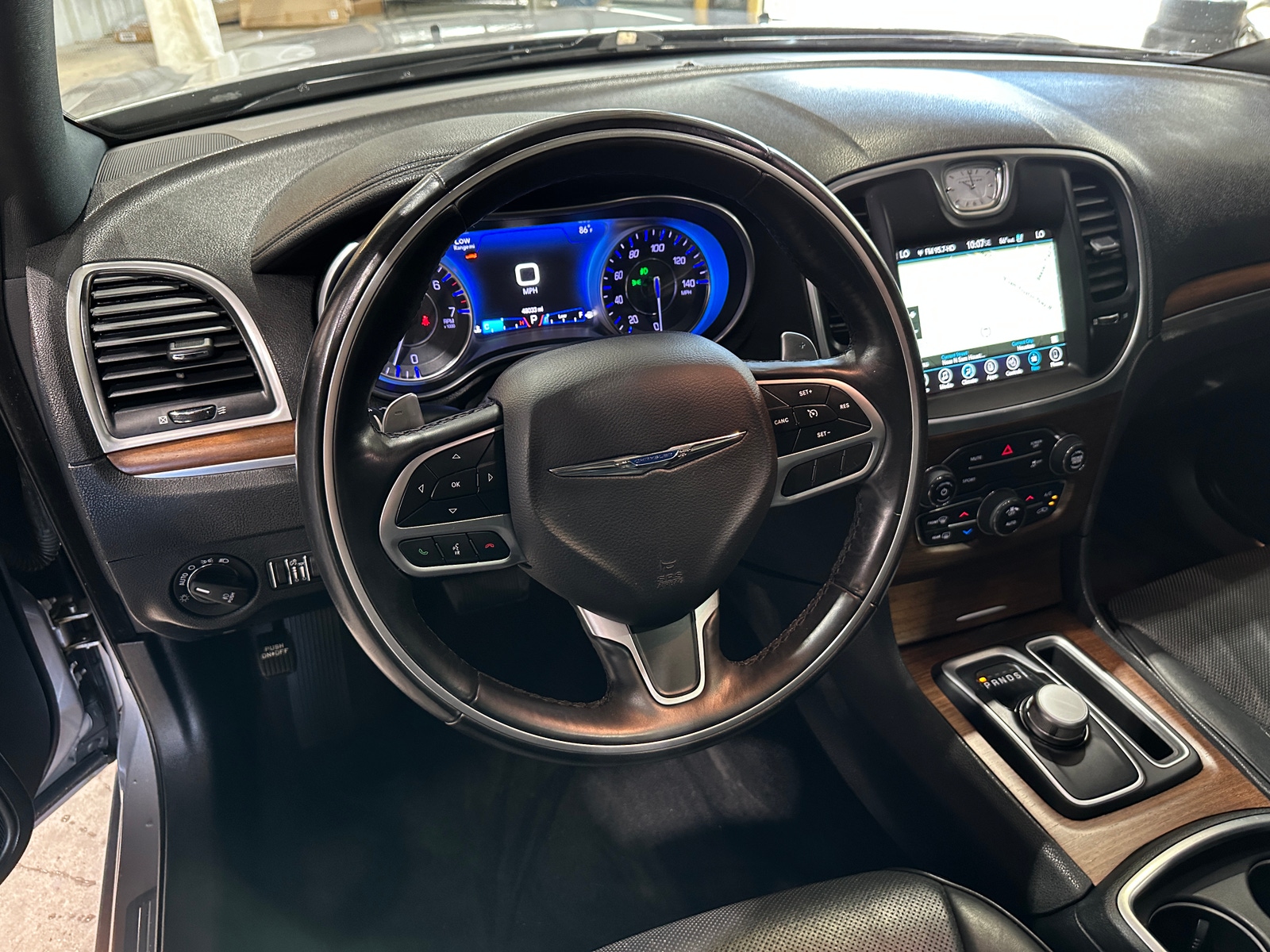 Thumbnail: 2017 Chrysler 300 - 4