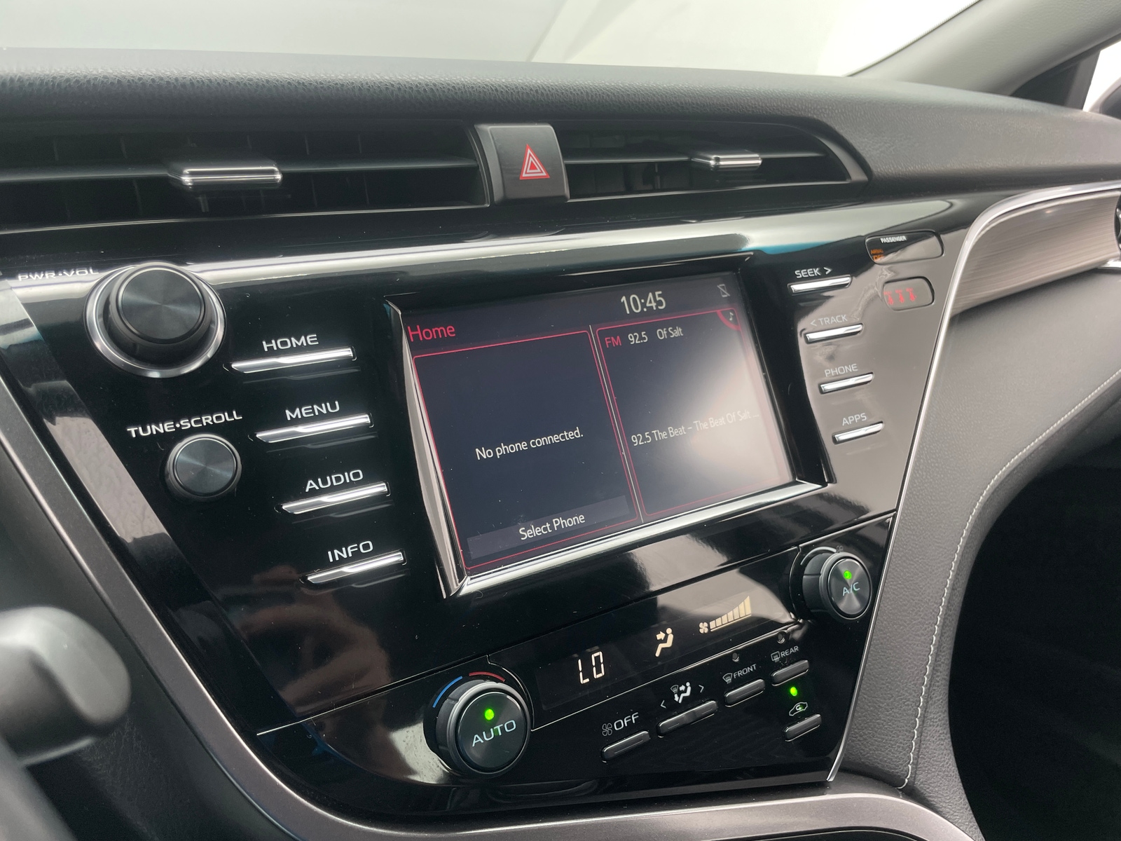 Thumbnail: 2018 Toyota Camry - 3