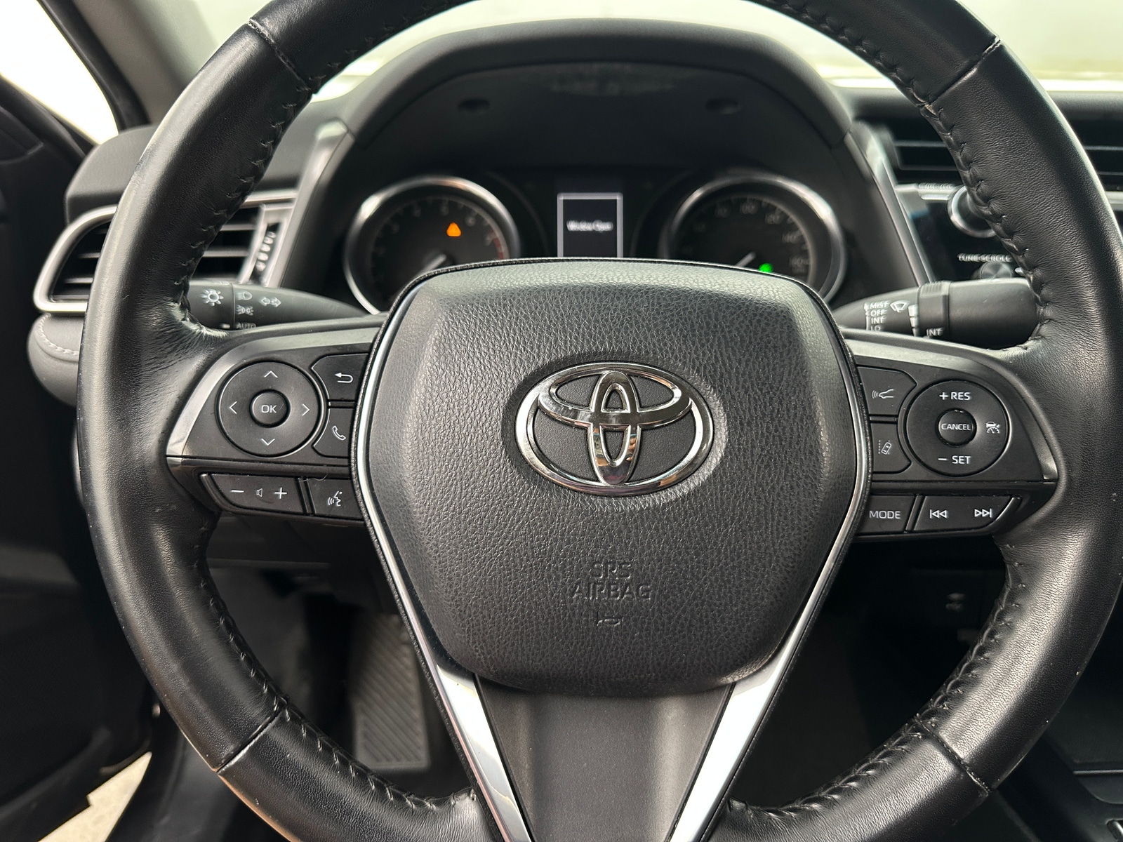 Thumbnail: 2019 Toyota Camry - 5