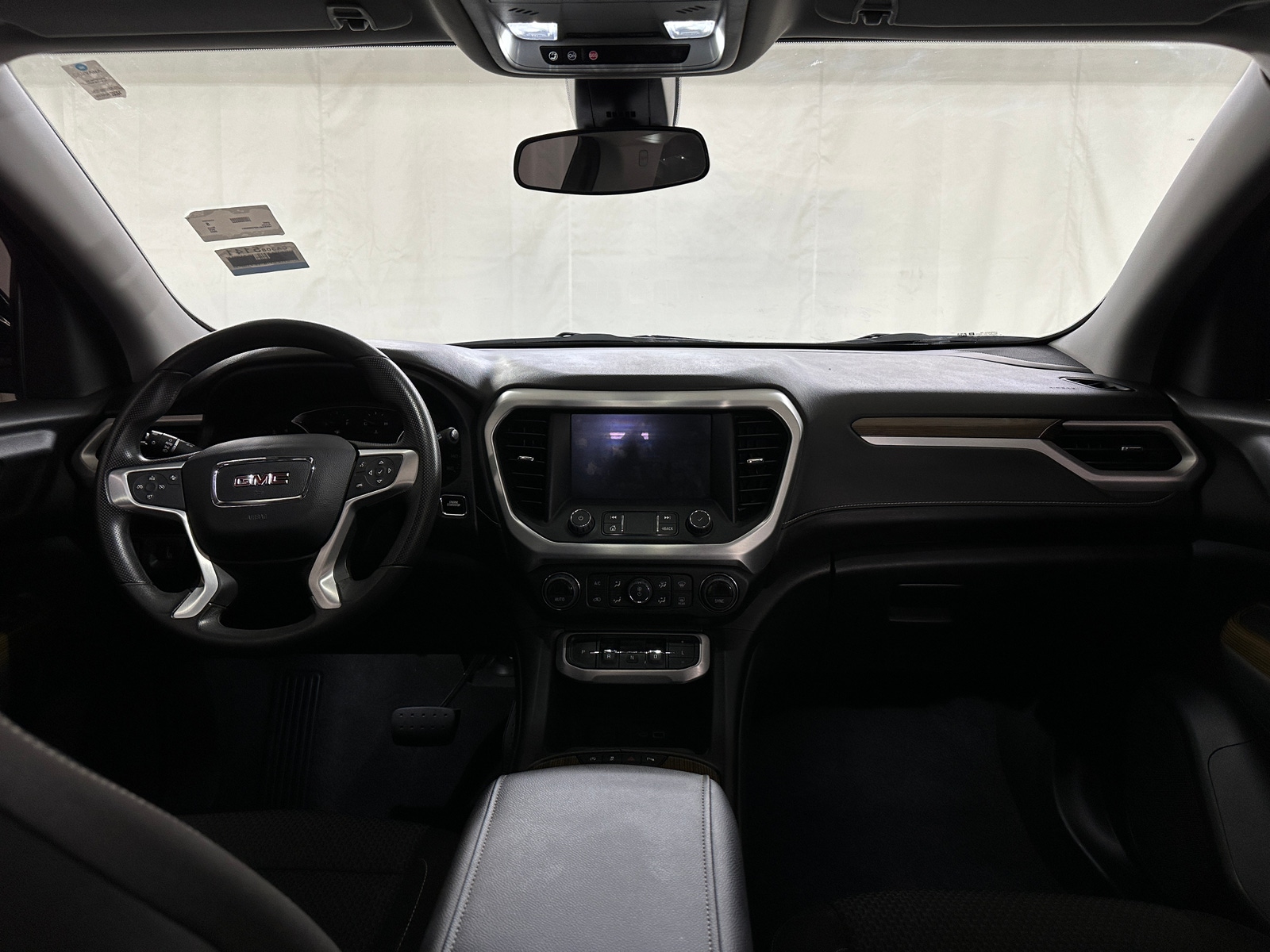 Thumbnail: 2023 GMC Acadia - 3