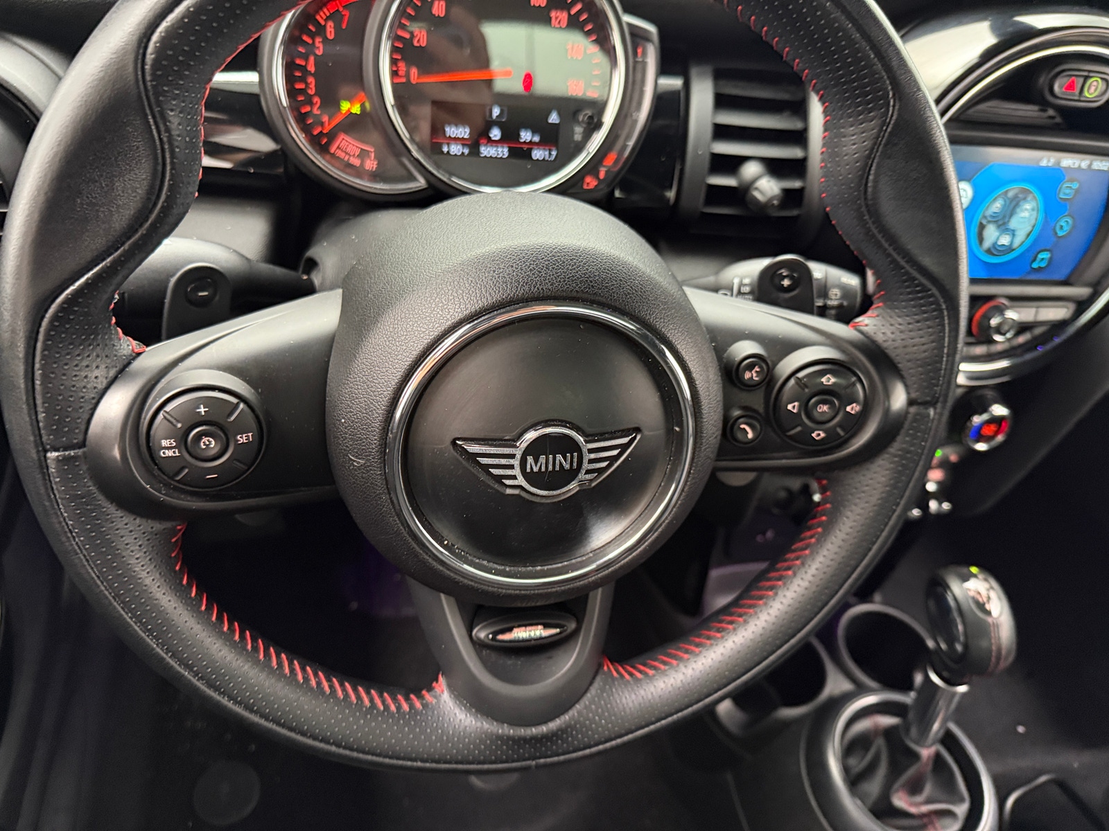 Thumbnail: 2019 MINI Cooper Hardtop - 4