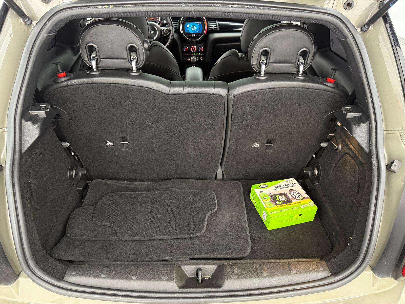 Thumbnail: 2019 MINI Cooper Hardtop - 6