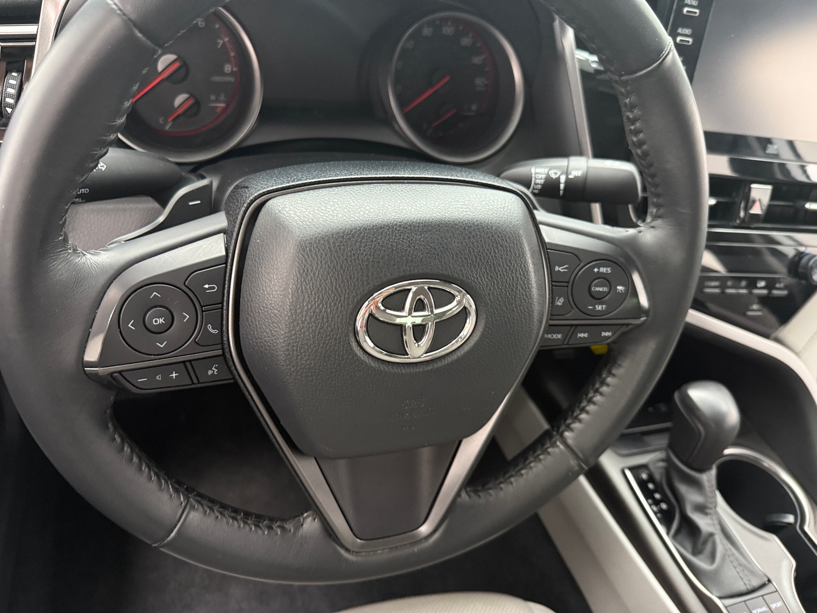 Thumbnail: 2022 Toyota Camry - 4