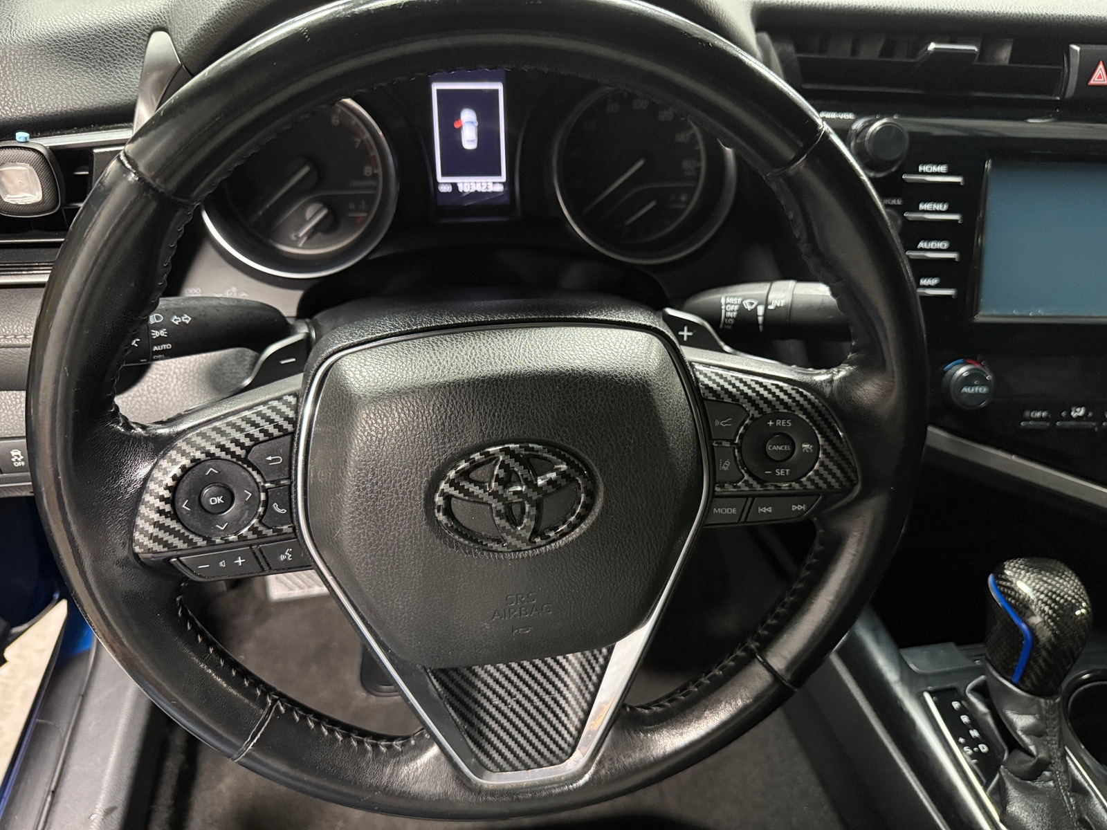Thumbnail: 2019 Toyota Camry - 4