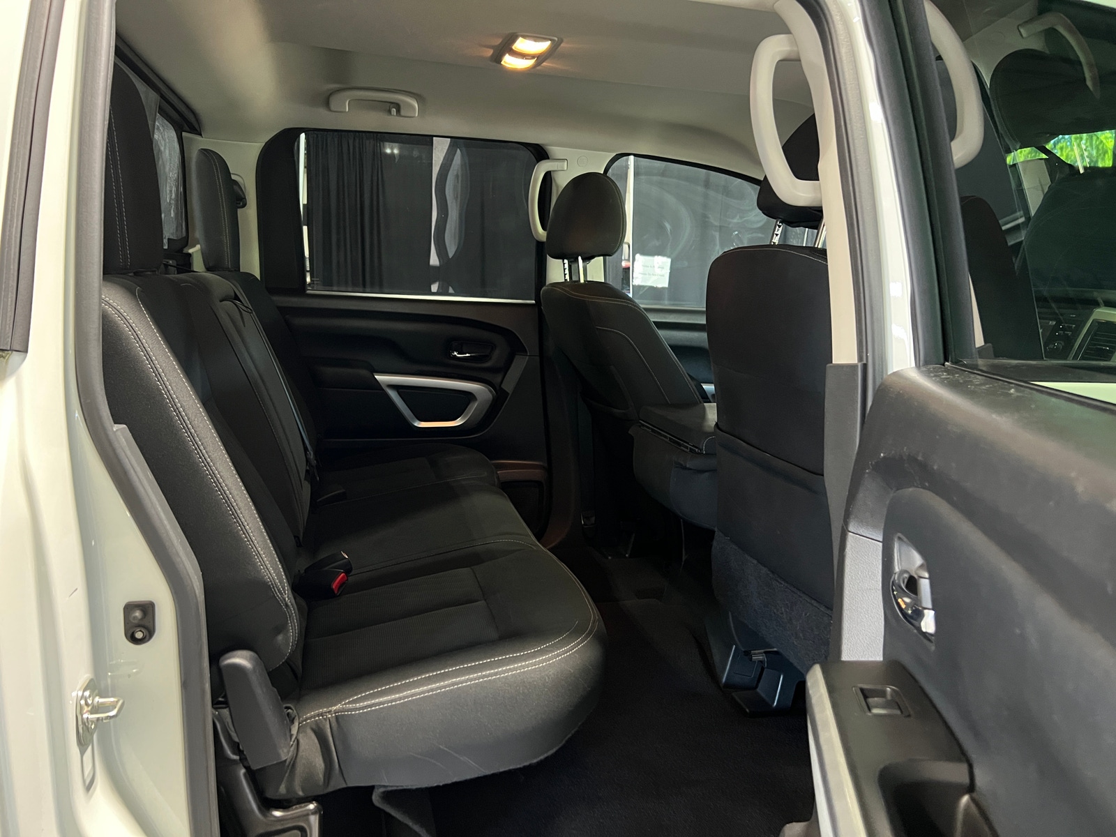 Thumbnail: 2017 Nissan Titan - 6