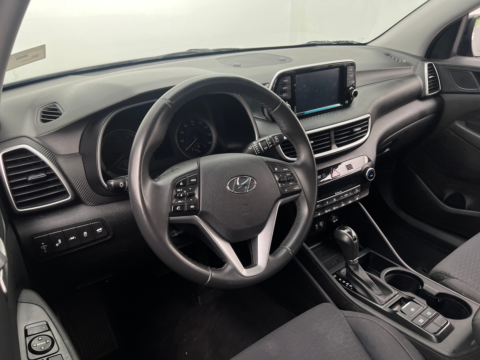 Thumbnail: 2020 Hyundai Tucson - 3