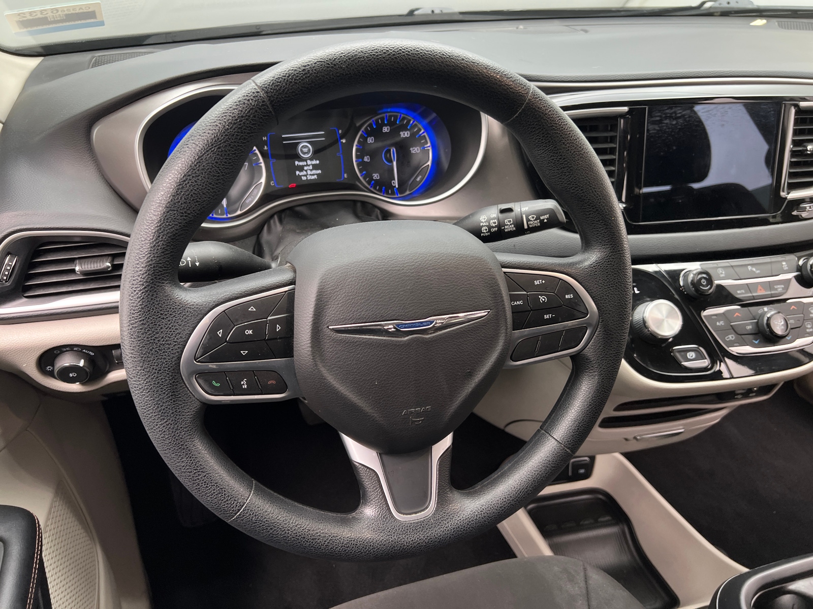 Thumbnail: 2020 Chrysler Pacifica - 5