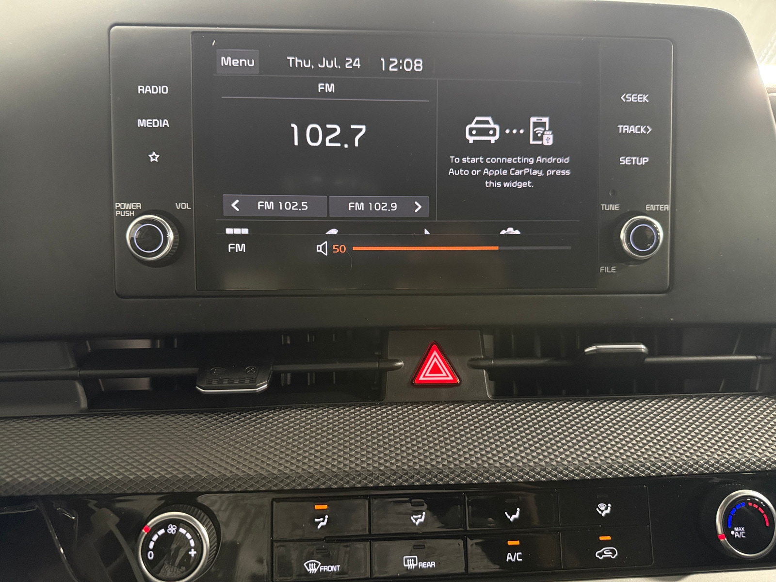 Thumbnail: 2023 Kia Sportage - 4