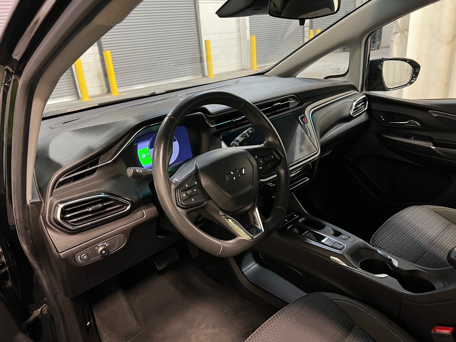 Thumbnail: 2023 Chevrolet Bolt EV - 3