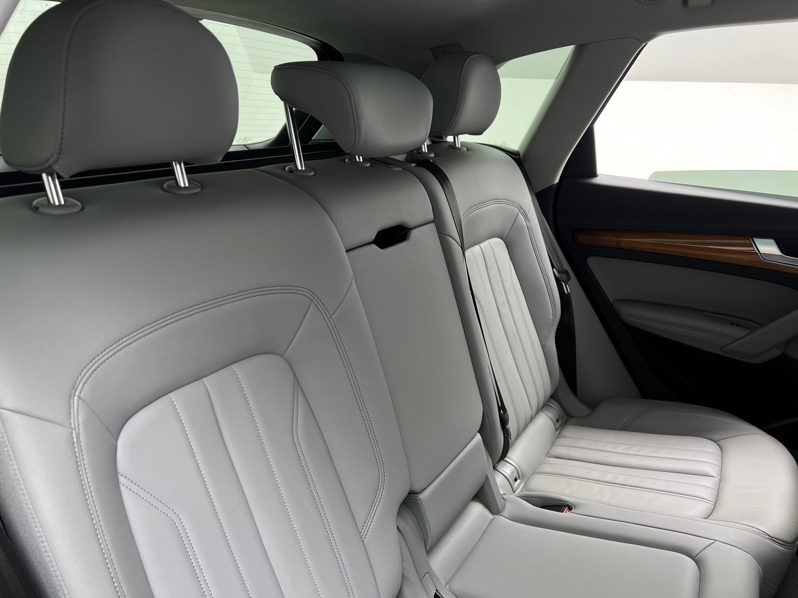Thumbnail: 2022 Audi Q5 - 5