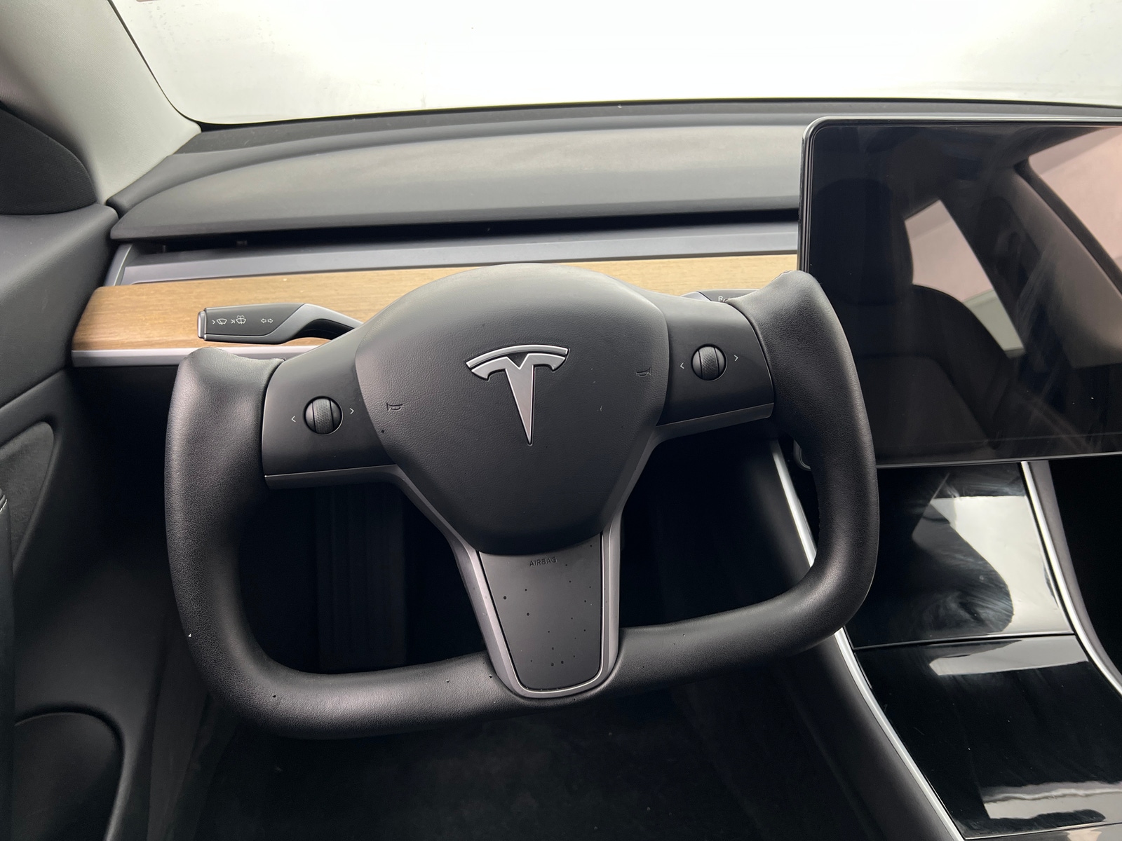 Thumbnail: 2019 Tesla Model 3 - 4