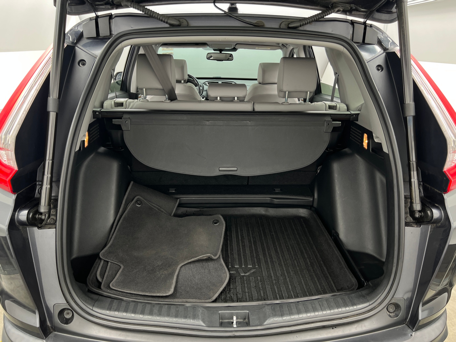 Thumbnail: 2017 Honda CR-V - 6