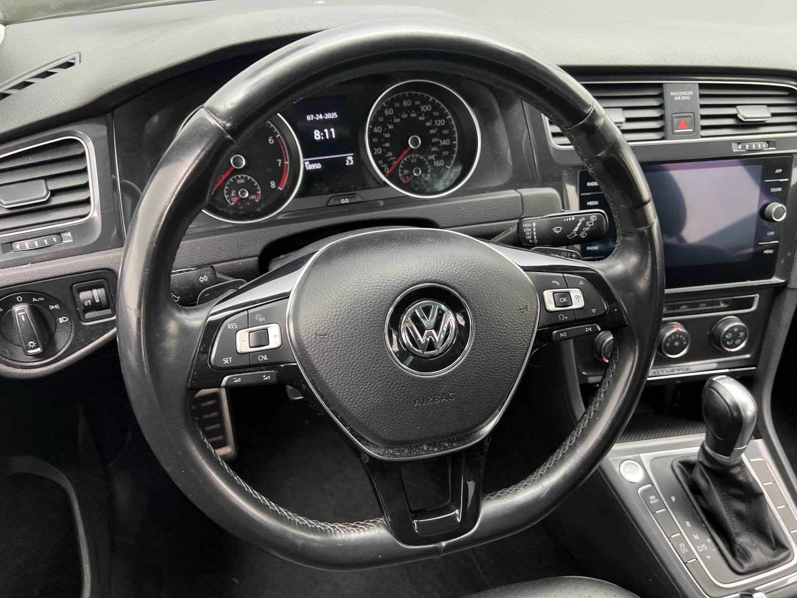 Thumbnail: 2018 Volkswagen Golf - 4