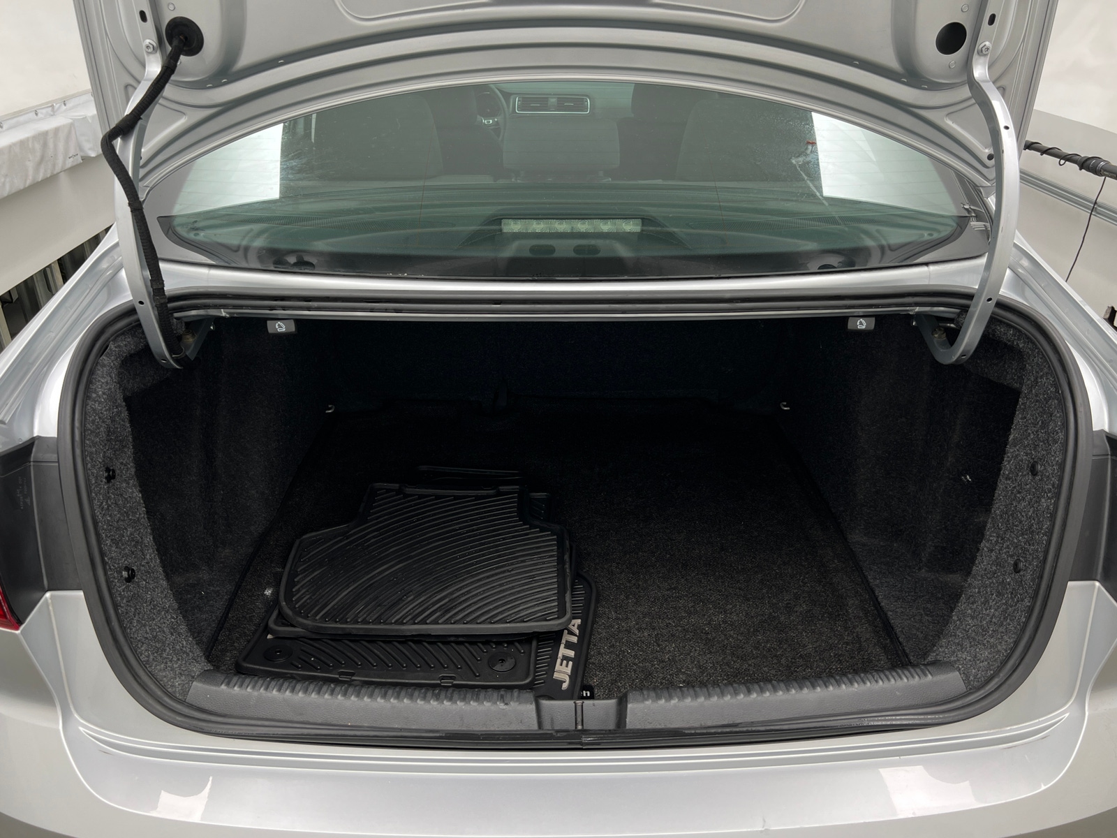 Thumbnail: 2015 Volkswagen Jetta - 7