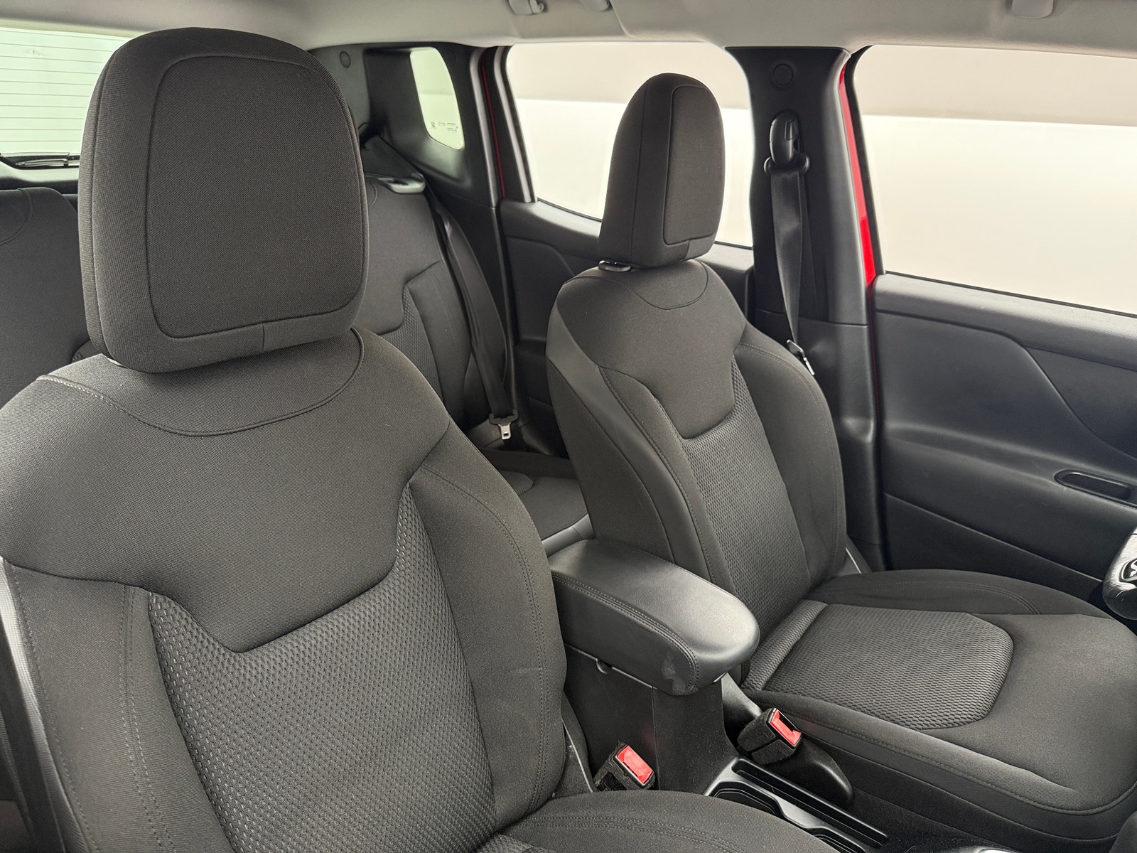 Thumbnail: 2018 Jeep Renegade - 2