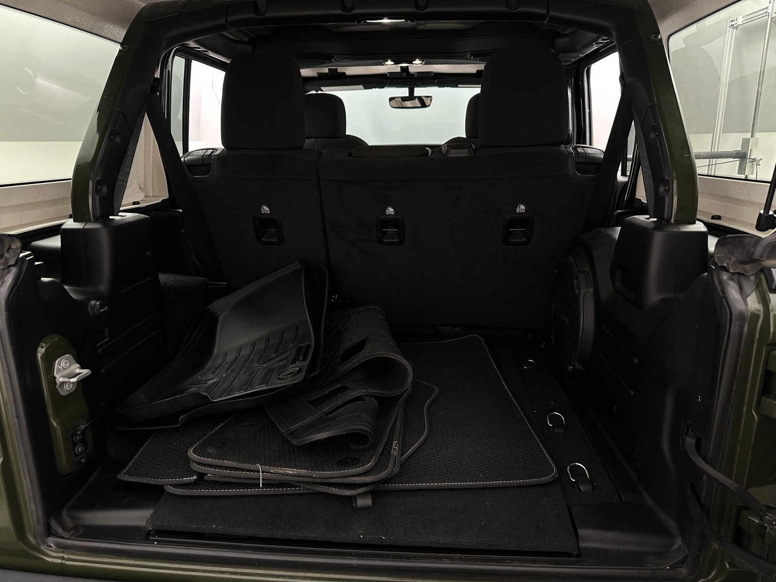 Thumbnail: 2021 Jeep Wrangler - 7